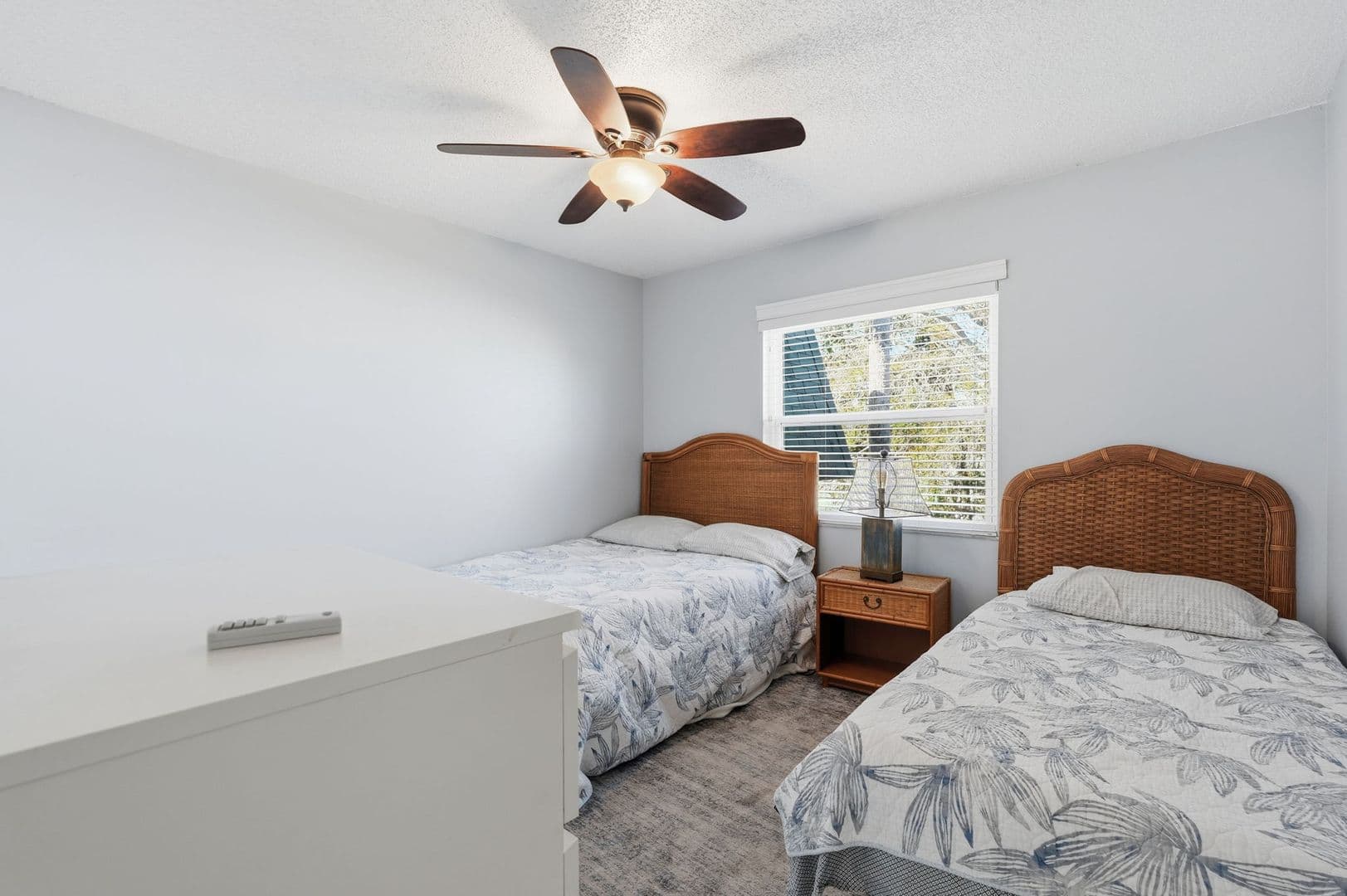 Clearwater House: 337 S. McMullen Booth Road