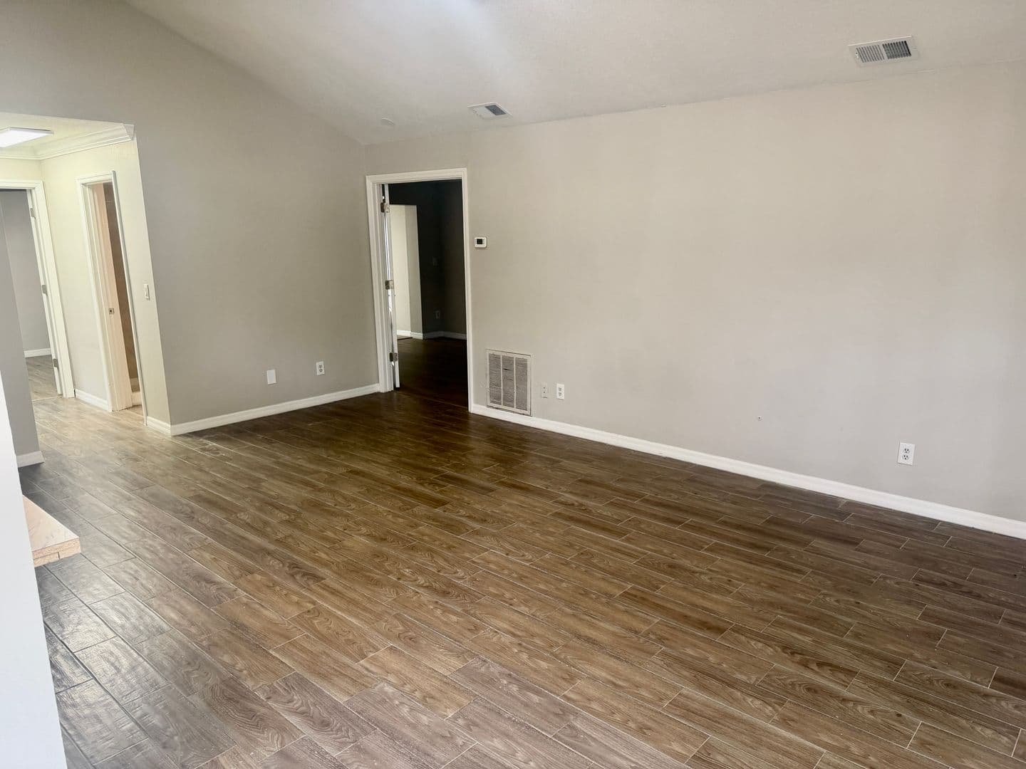 Palm Harbor House: 3784 Lake Shore Drive