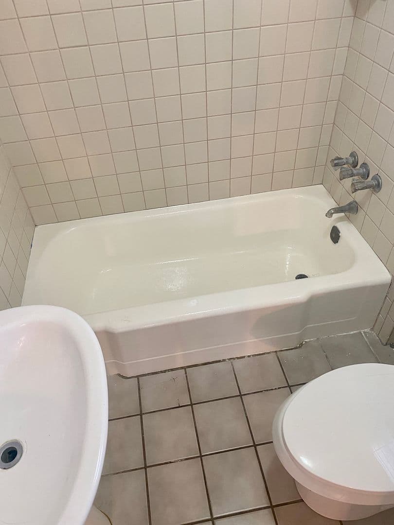 Clearwater House: 1347 Friend Avenue