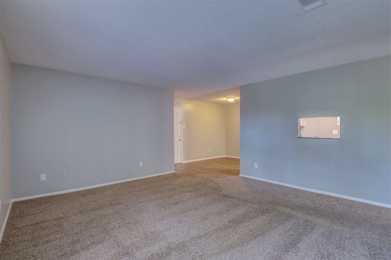 Sherwood Apartment: 9901 Brockington Rd