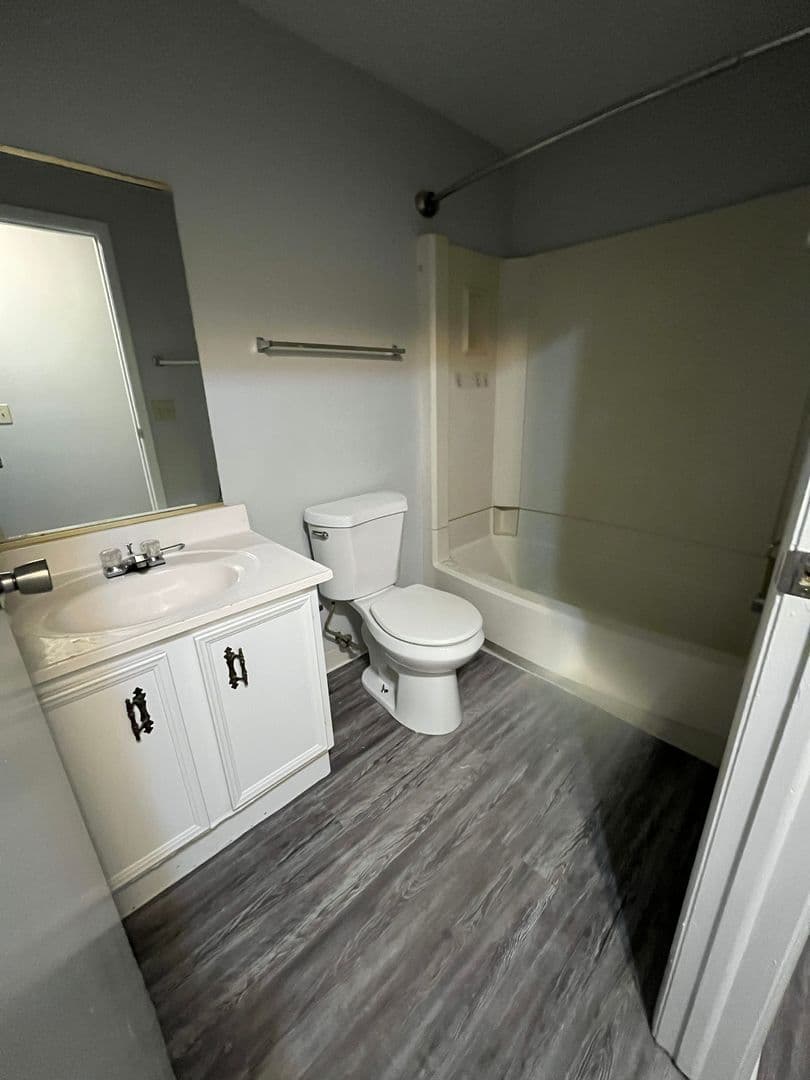 Batavia Apartment: 4582 Roxbury Circle #TD