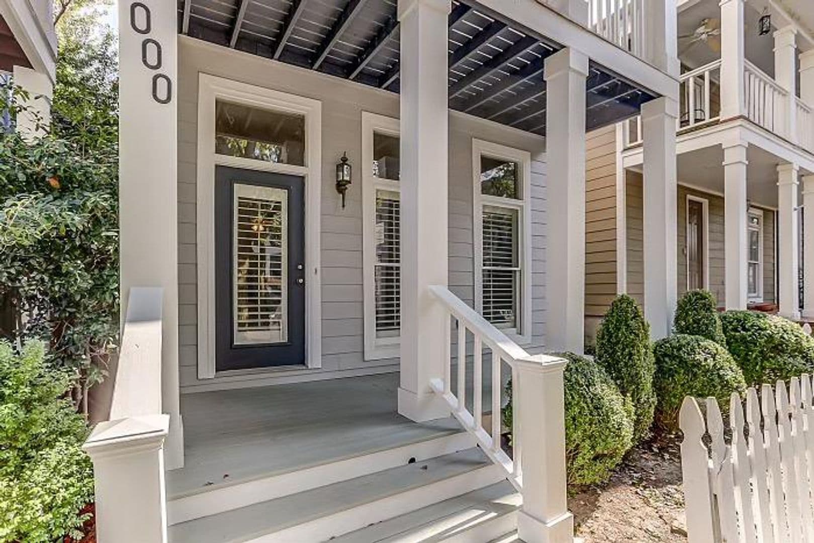Memphis House: 1000 River Currents