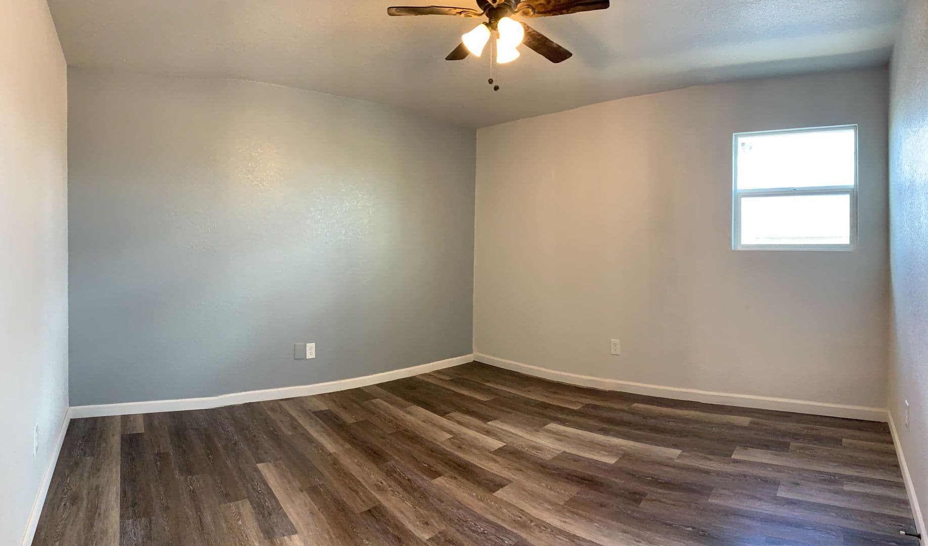 Odessa Townhome: 1120 N Jackson Ave