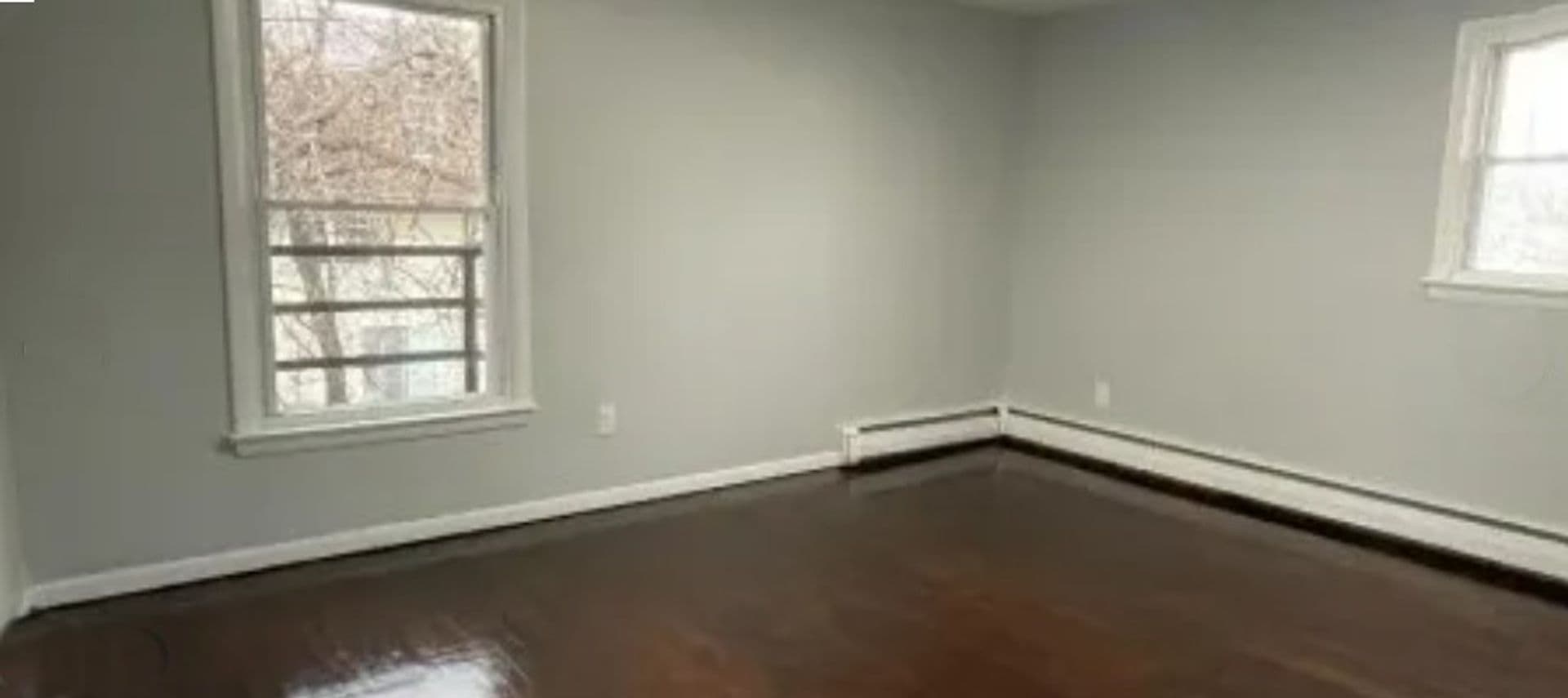 Linden Apartment: 614 Pierce Avenue