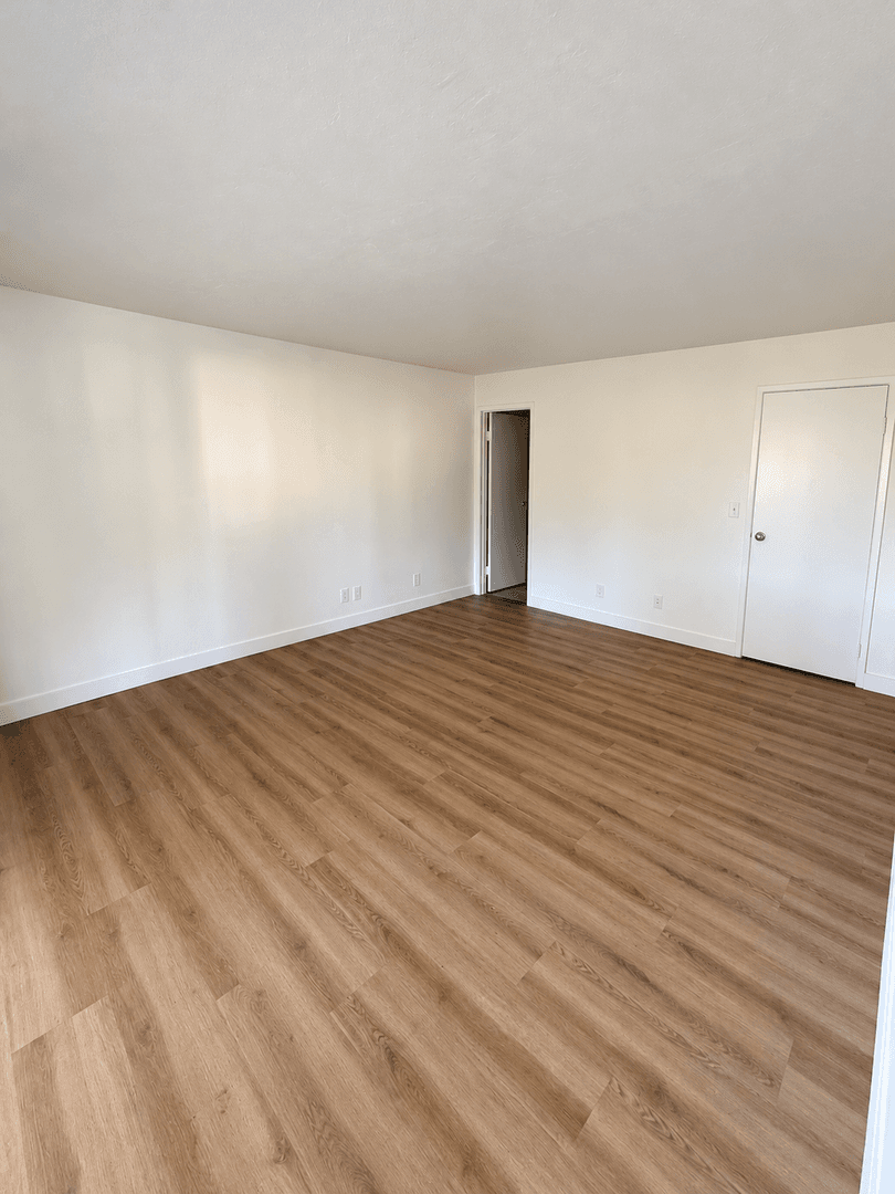 Santa Barbara Condo: 1600 Garden Street #22