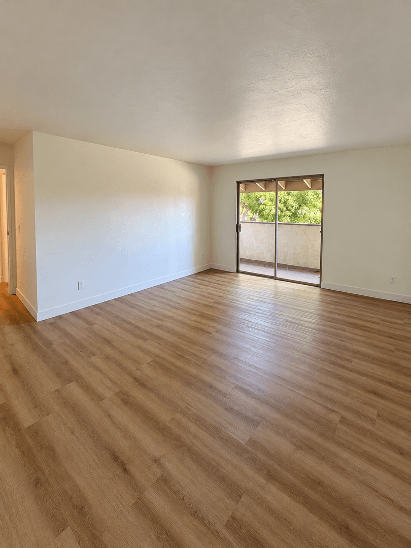 Santa Barbara Condo: 1600 Garden Street #22