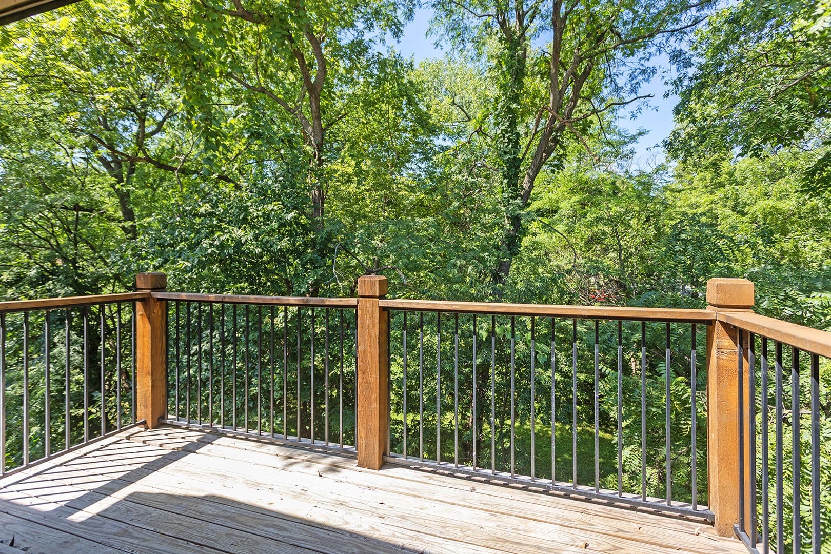 Shawnee Apartment: 10405 W 70th Terrace
