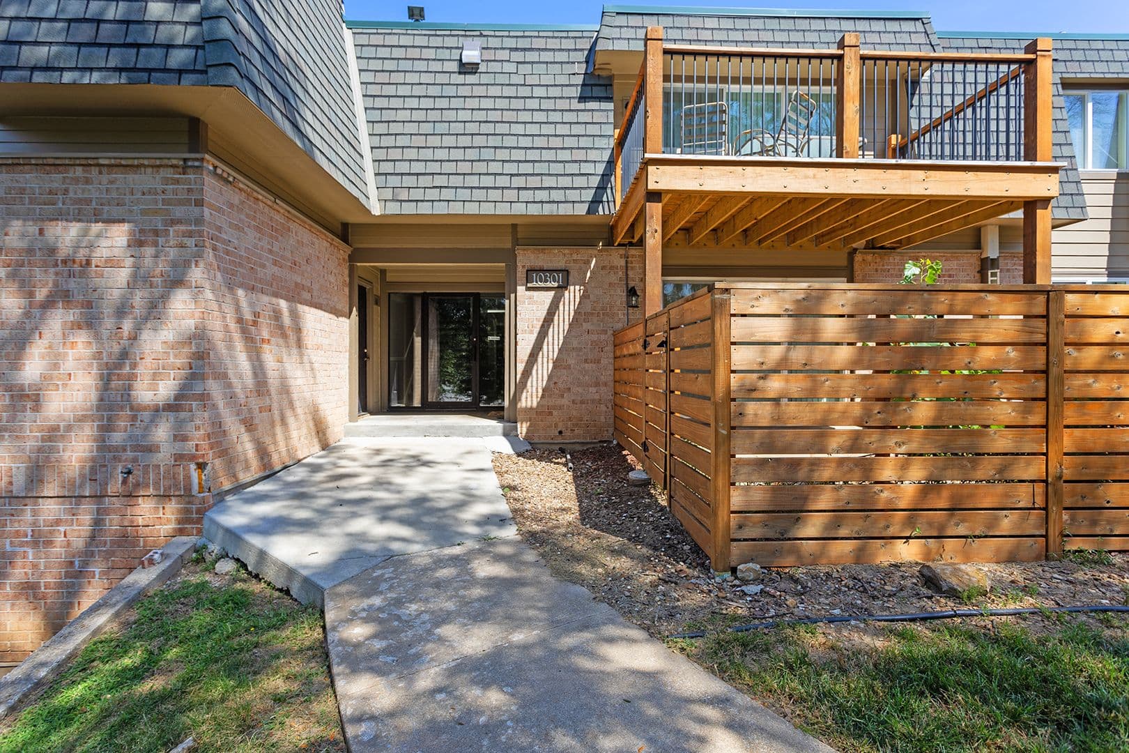 Shawnee Apartment: 10405 W 70th Terrace