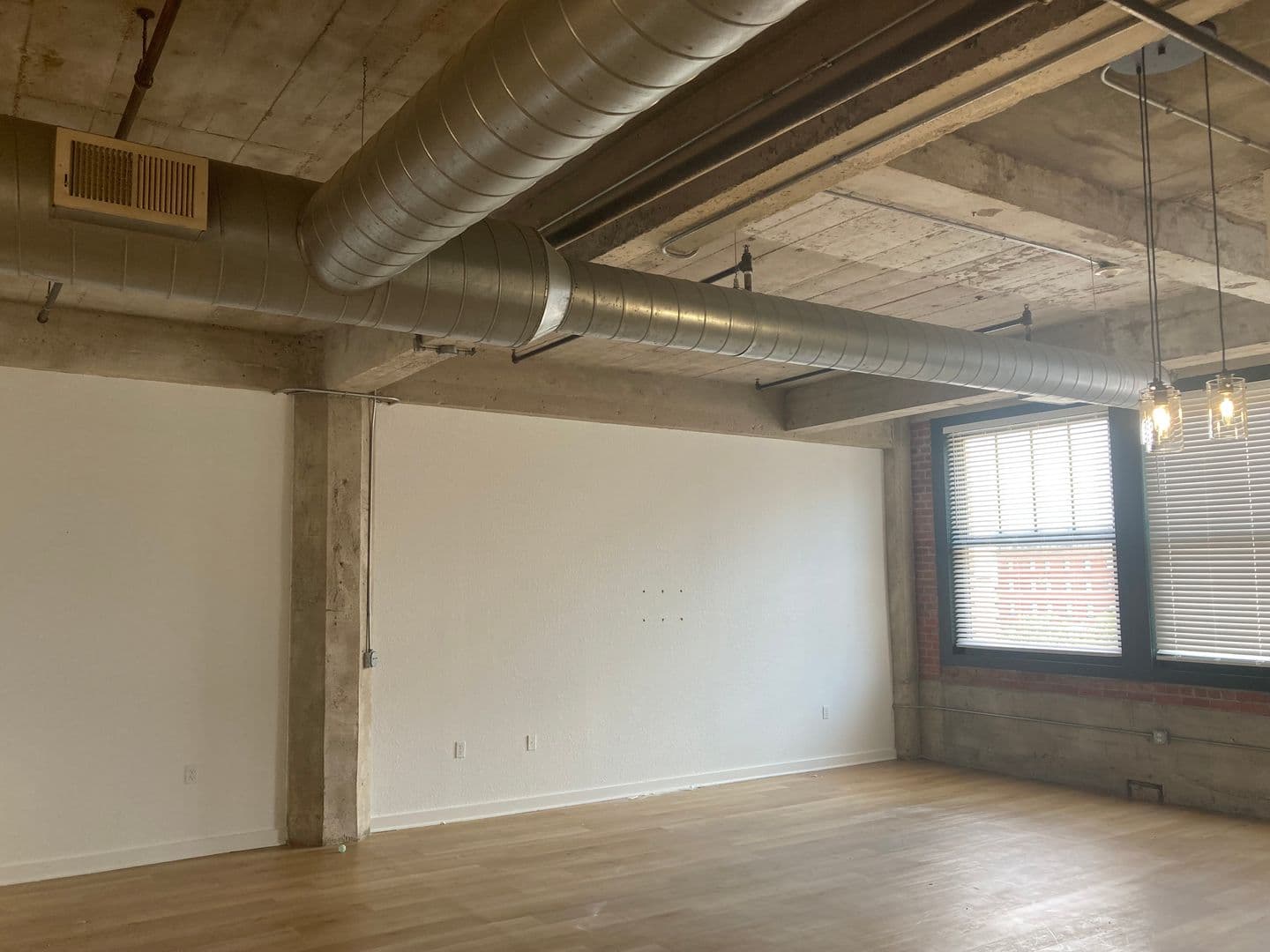 Kansas City Apartment: 930 Broadway Blvd