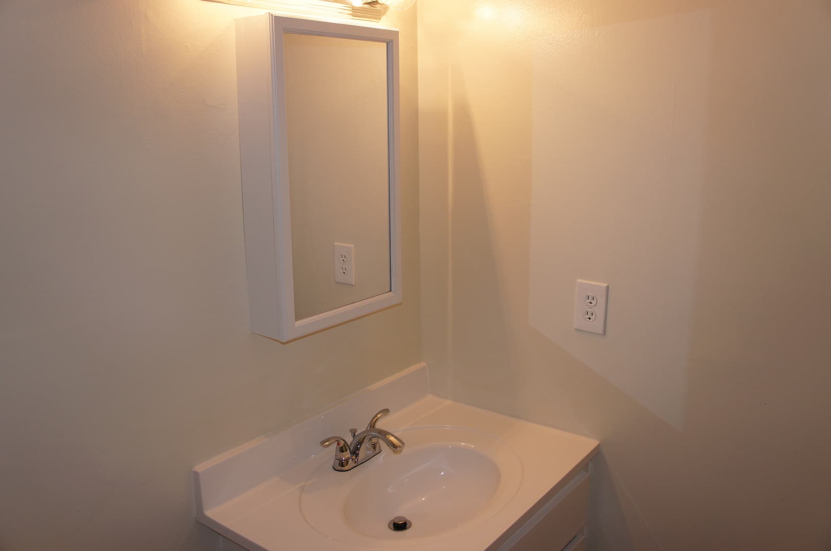Lauderdale Lakes House: 4760 NW 24 Ct