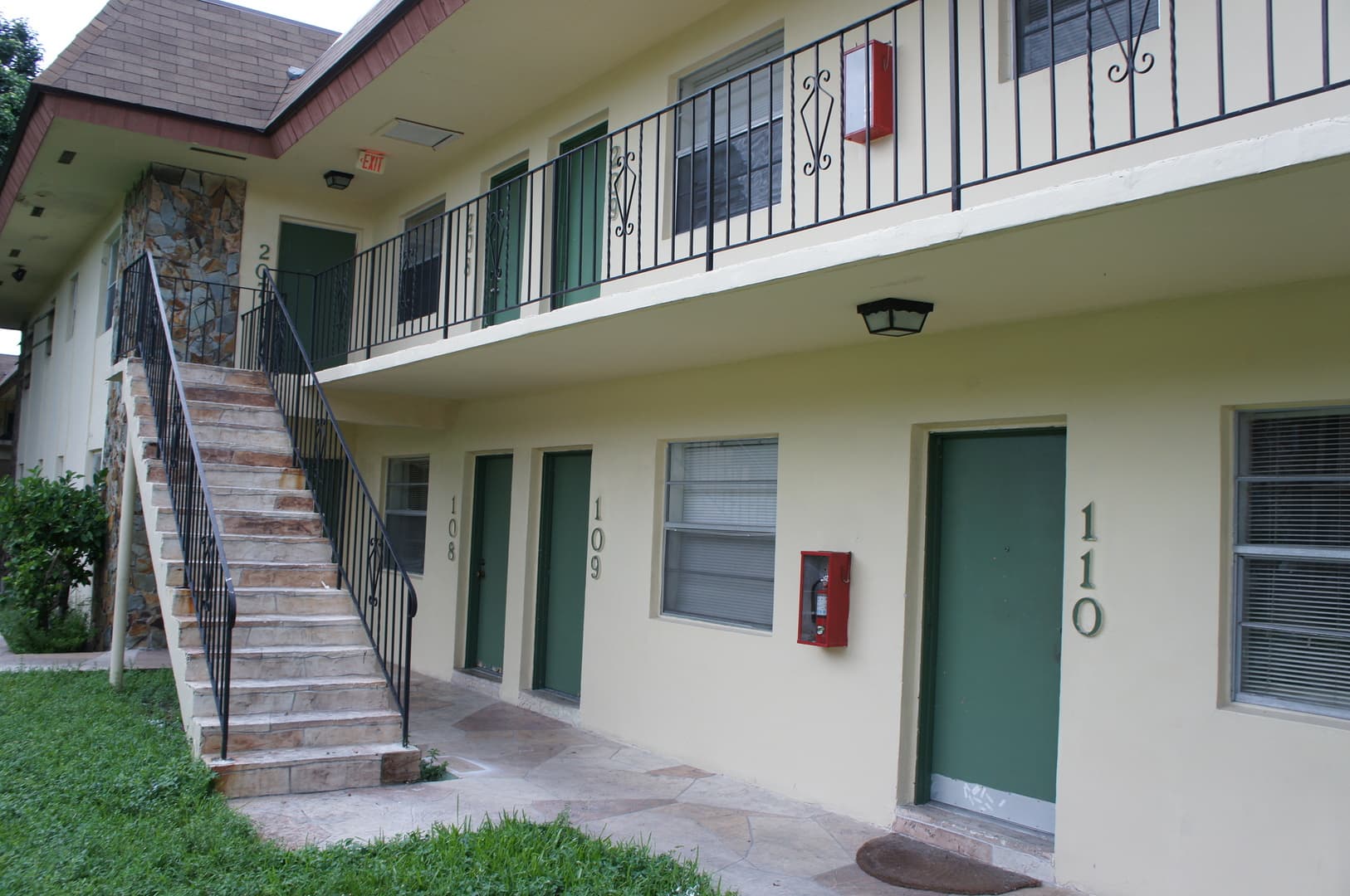 Lauderdale Lakes House: 4760 NW 24 Ct