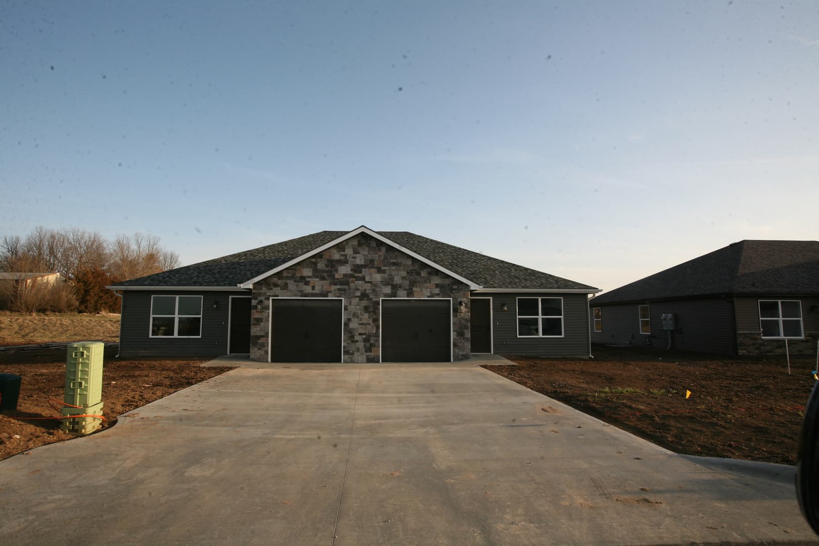 St Joseph Multiplex: 11818 Ridgeway Drive - 11818 Ridgeway Drive
