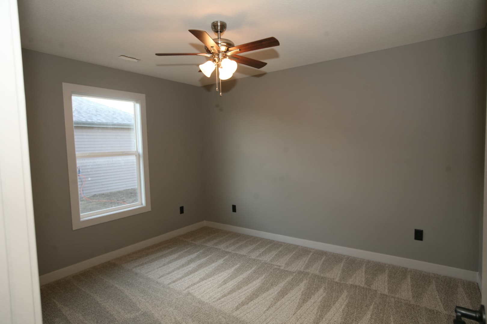 St Joseph Multiplex: 11818 Ridgeway Drive - 11818 Ridgeway Drive