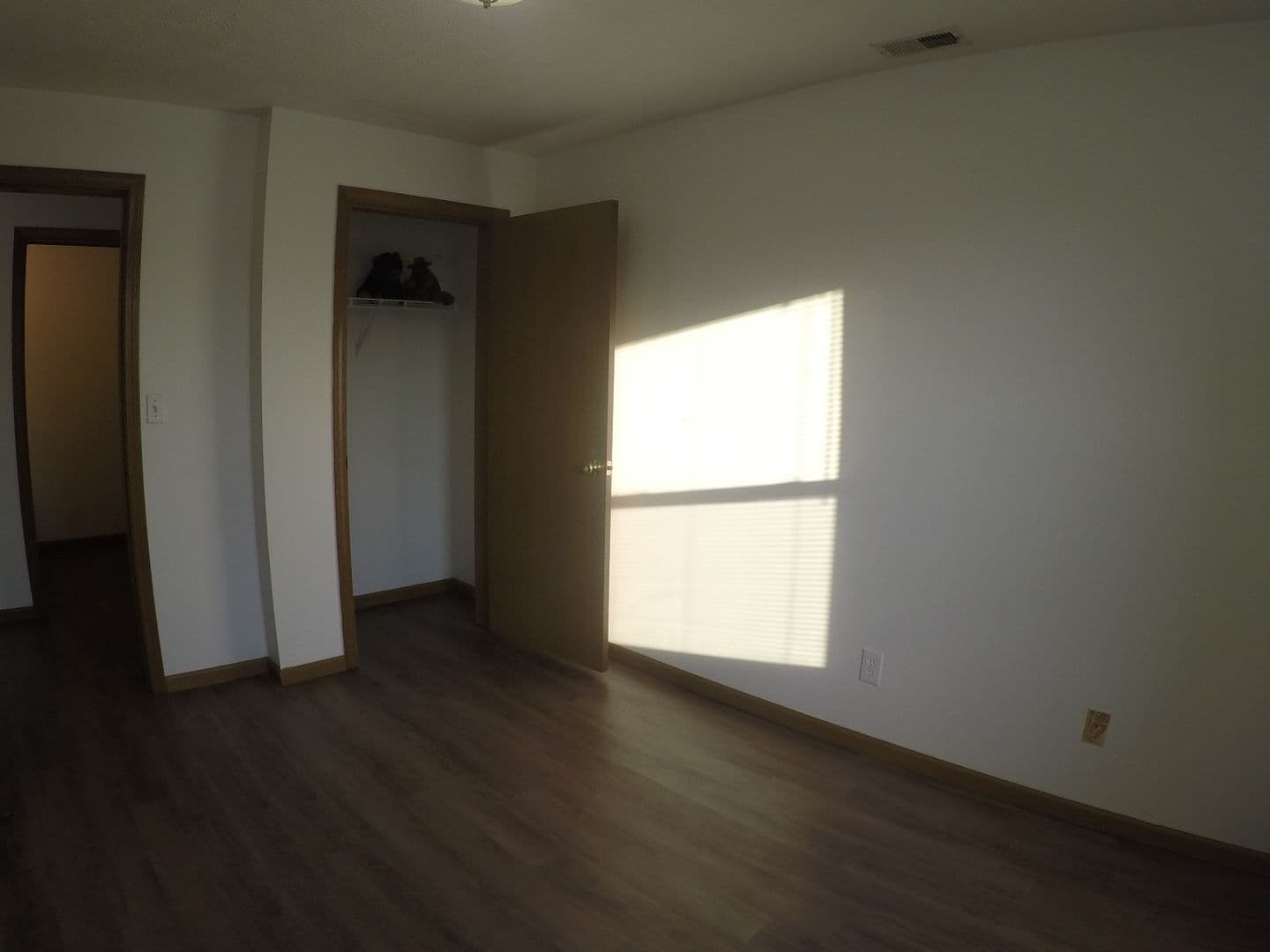Lafayette Apartment: 510 Salem St.