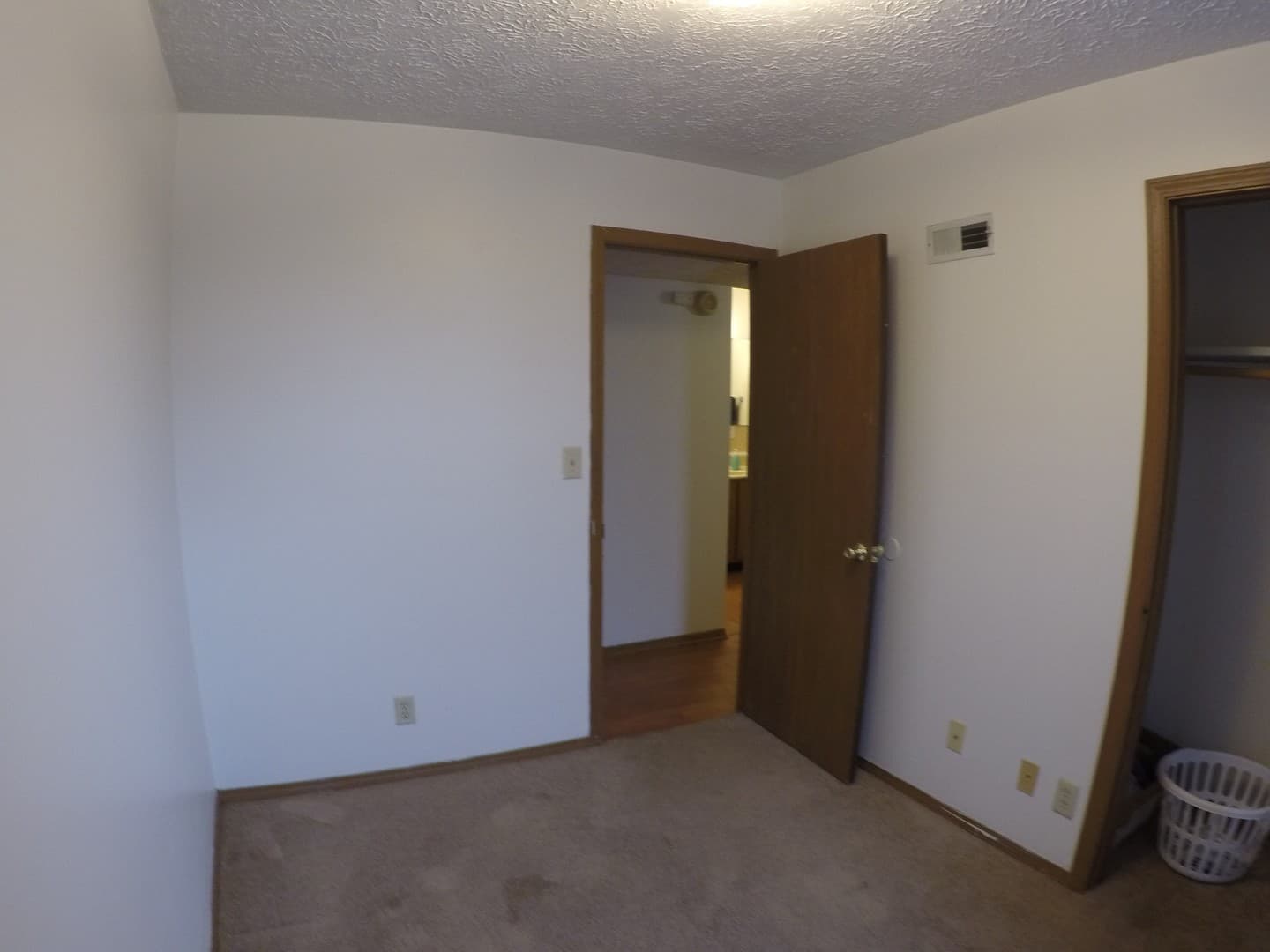 West Lafayette Apartment: 248 Marsteller St.