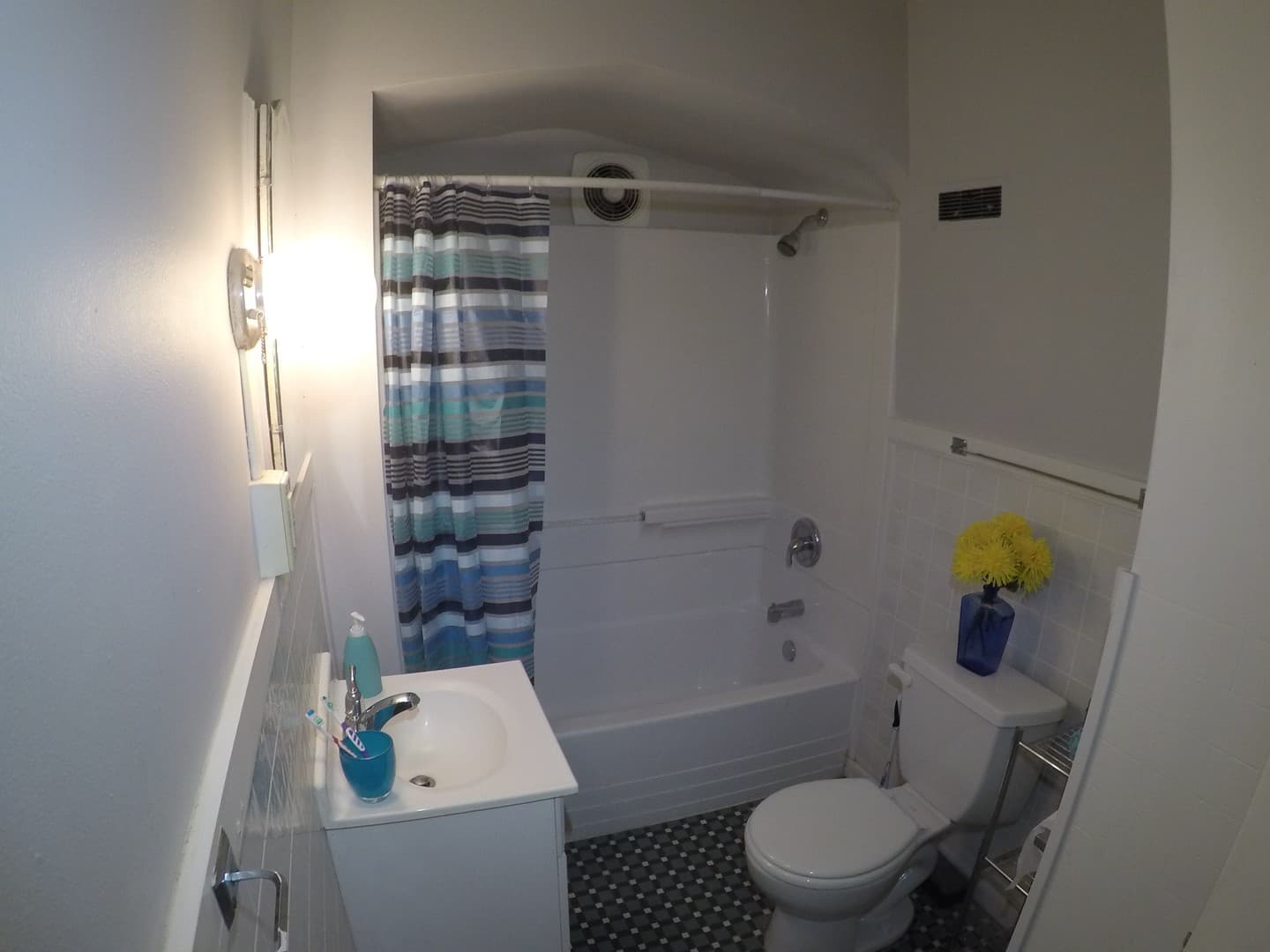 West Lafayette Apartment: 14, 14A, 16 N. Russell St.