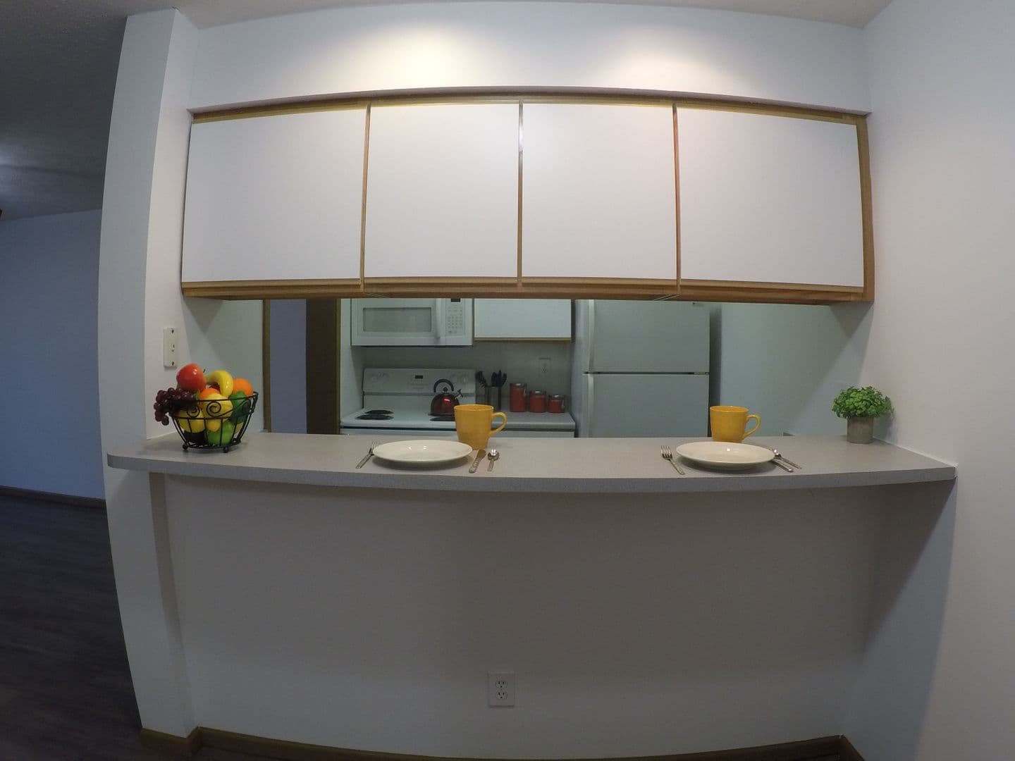 Lafayette Apartment: 510 Salem St.