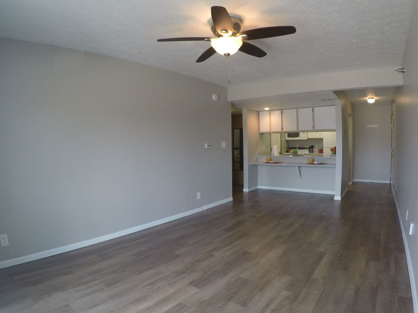 Lafayette Apartment: 809 N 6th St.