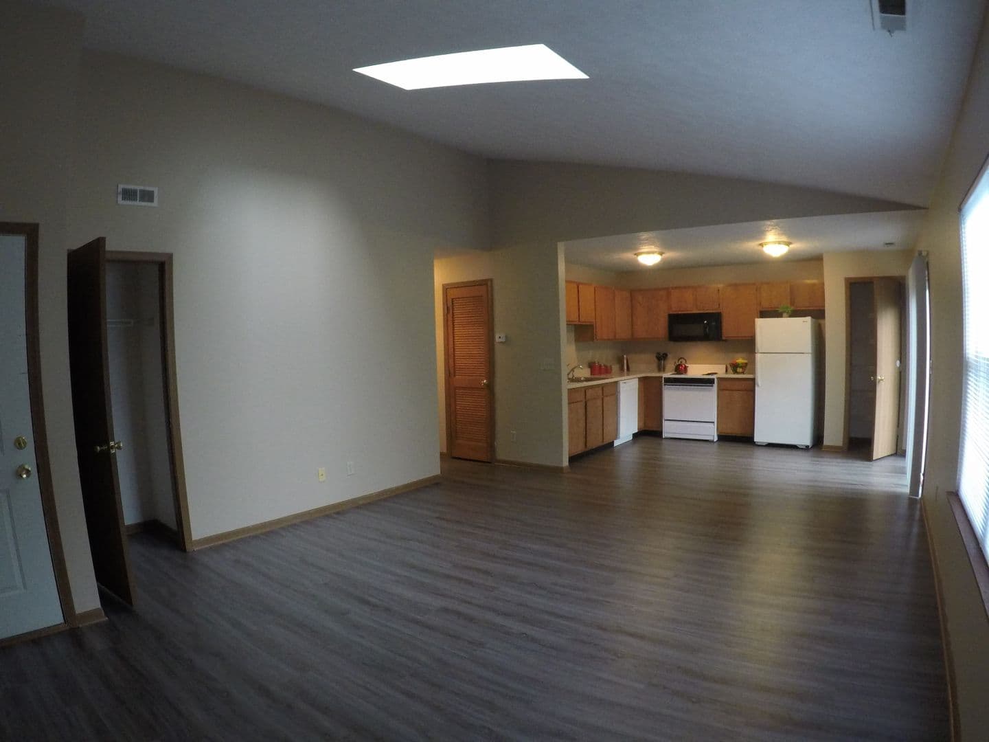 West Lafayette Apartment: 2912, 2916, 2918, 2920 Horizon Dr.