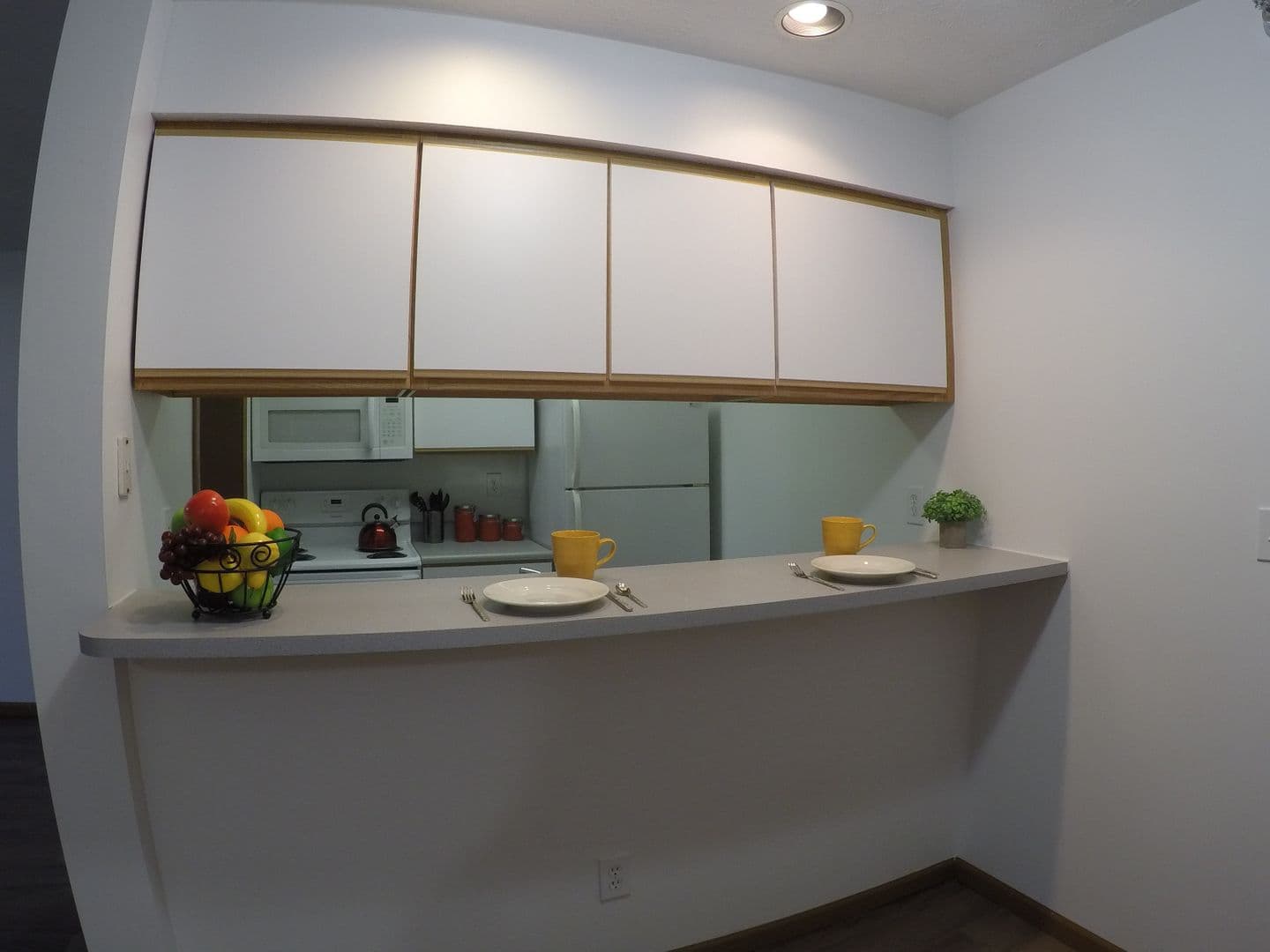 Lafayette Apartment: 510 Salem St.