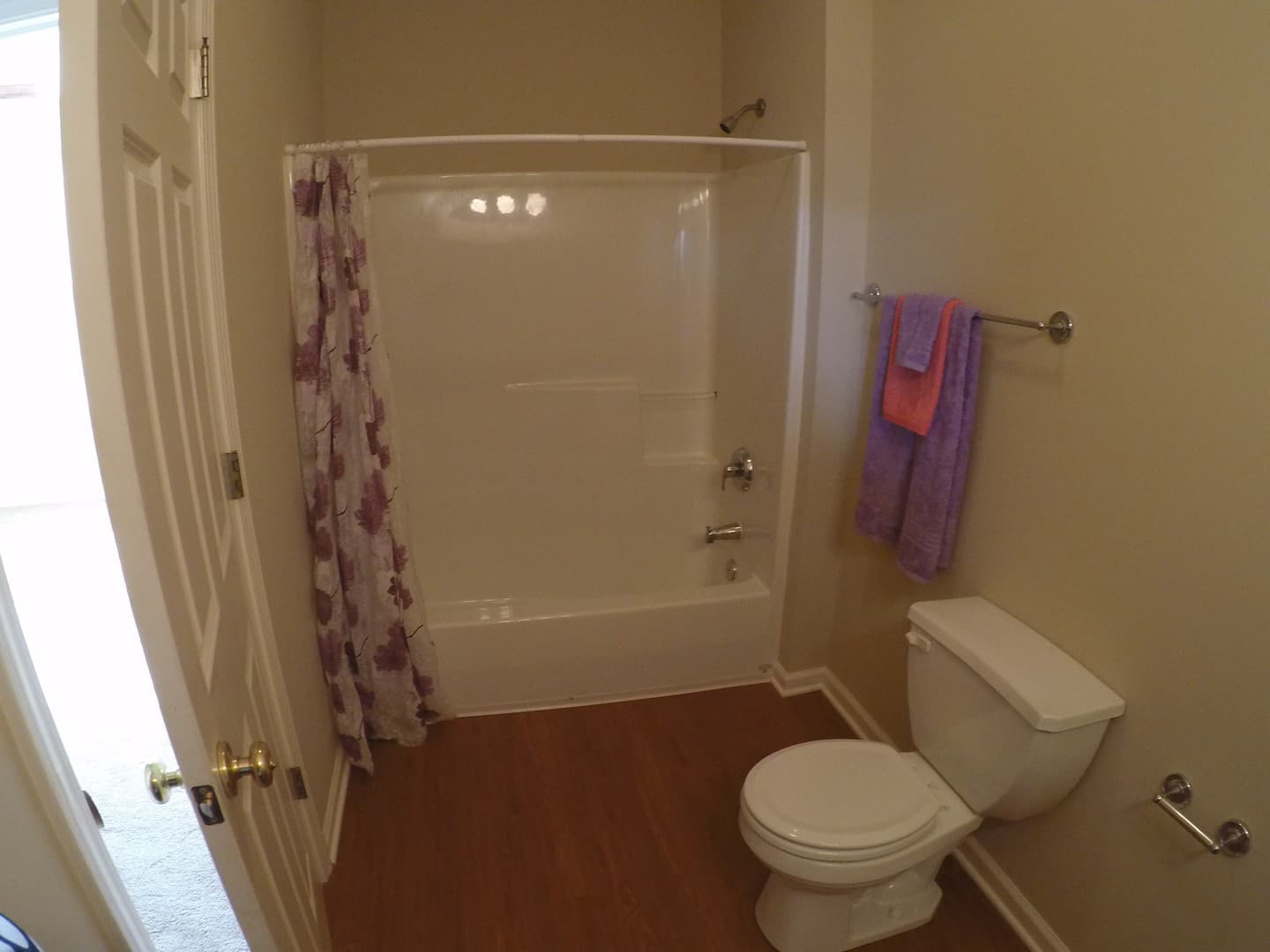 Lafayette Apartment: 500, 505, 506, 511, 512 Portledge Commons Dr.