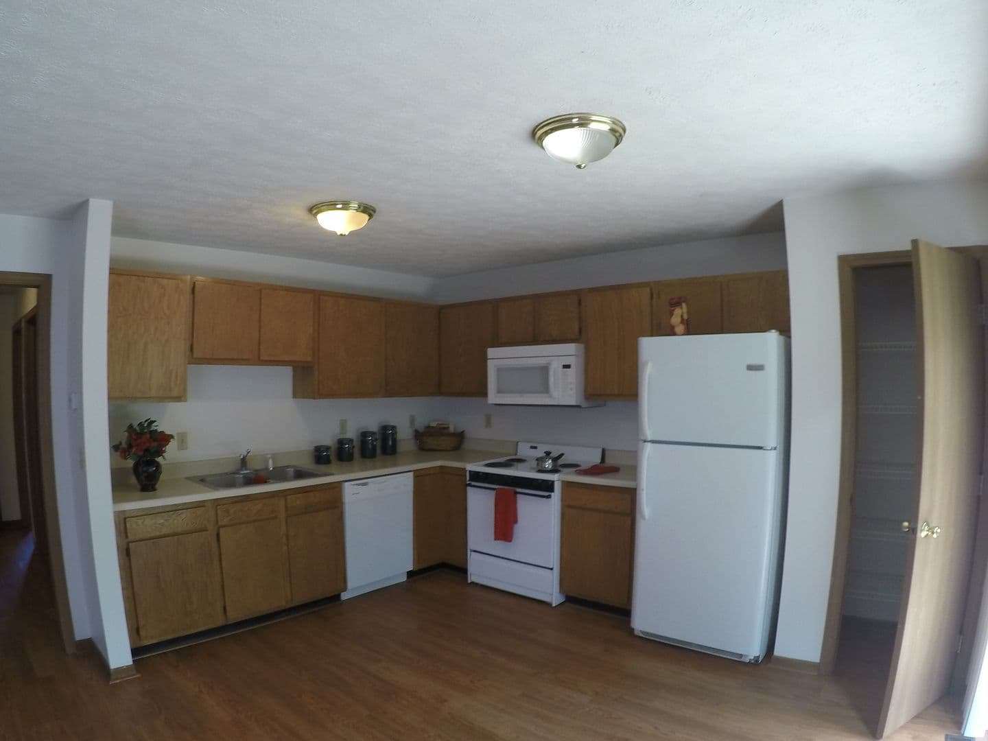 West Lafayette Apartment: 2912, 2916, 2918, 2920 Horizon Dr.