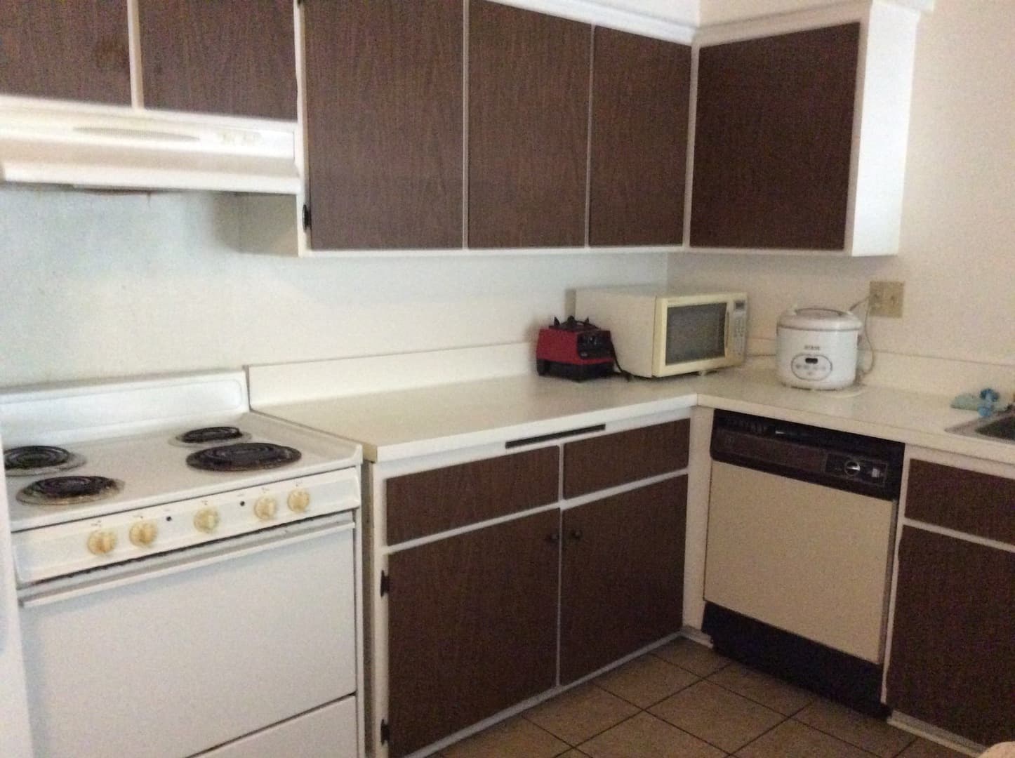 Riverside Apartment: 5300 Canyon Crest Dr