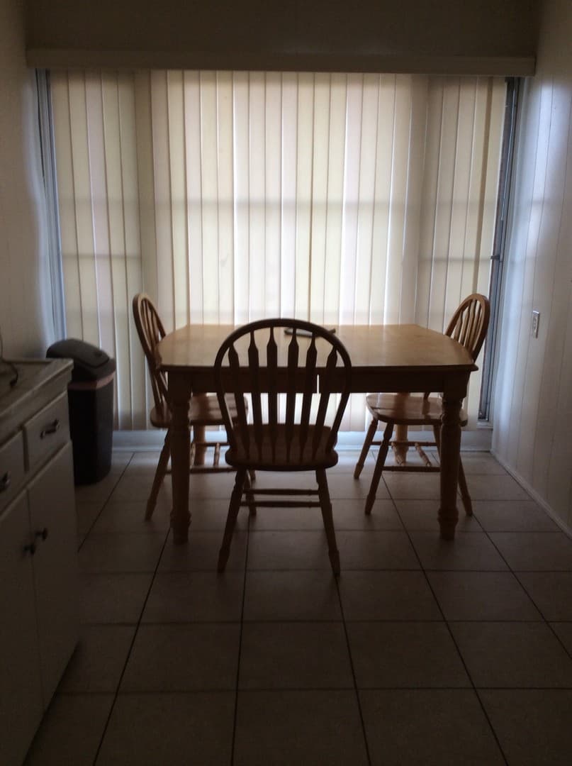 Riverside Apartment: 11716-20 Hazeldell Dr