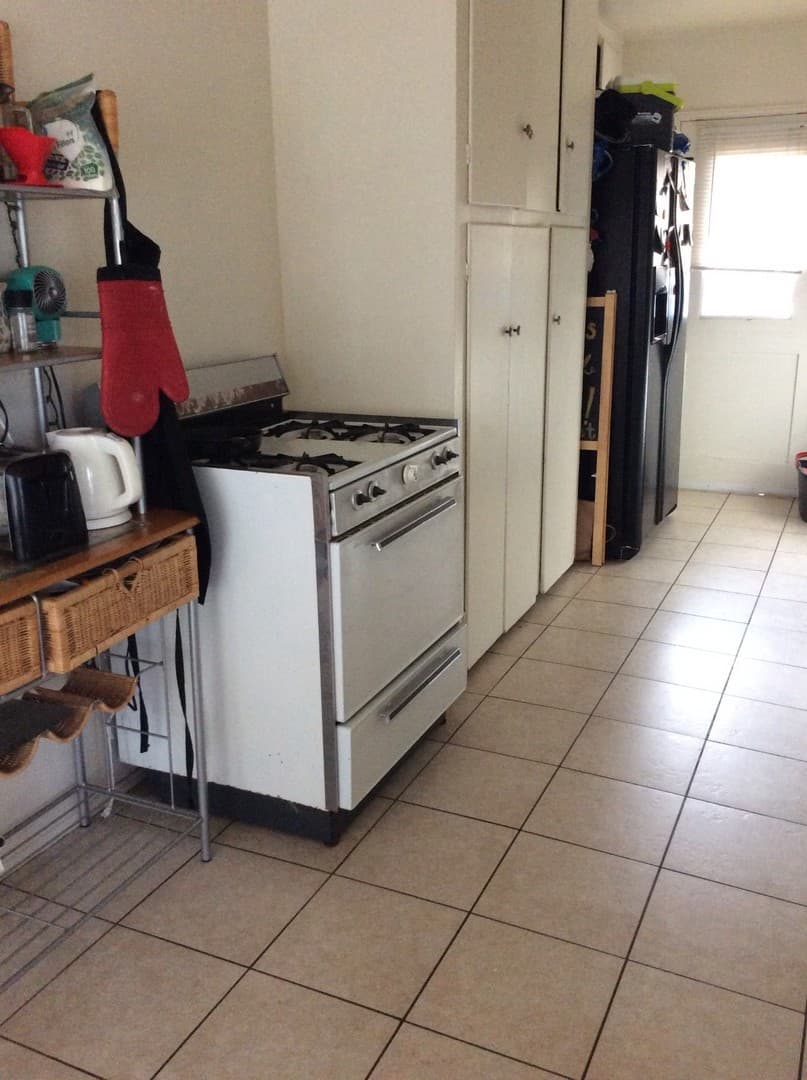 Riverside Apartment: 11716-20 Hazeldell Dr