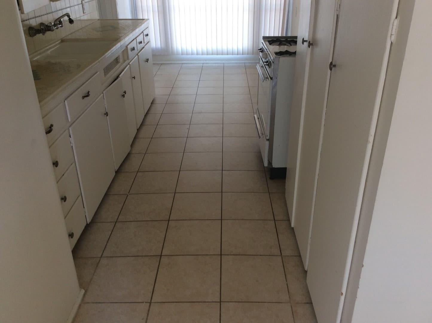 Riverside Apartment: 11716-20 Hazeldell Dr