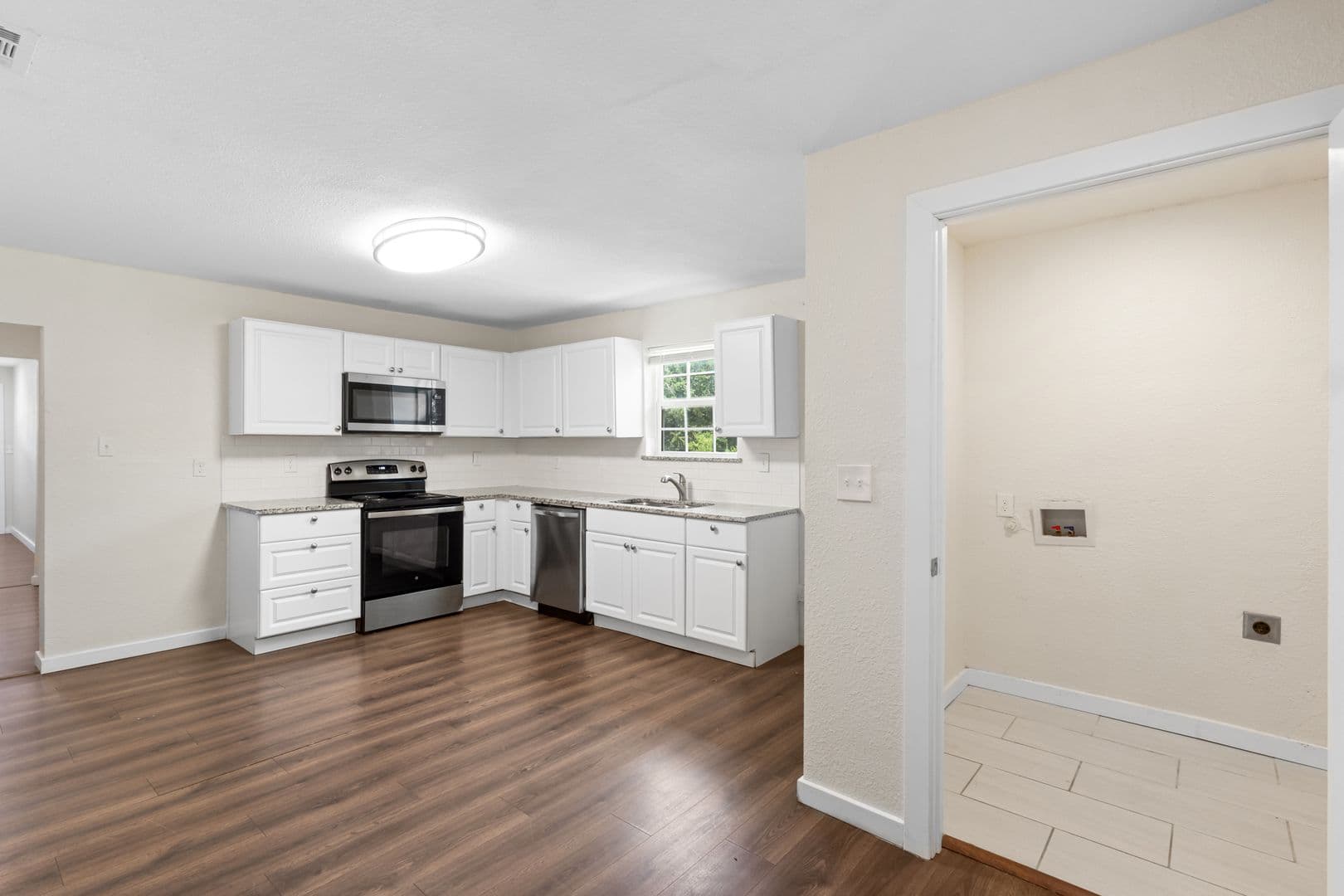 Denison House: 431 W Texas St.