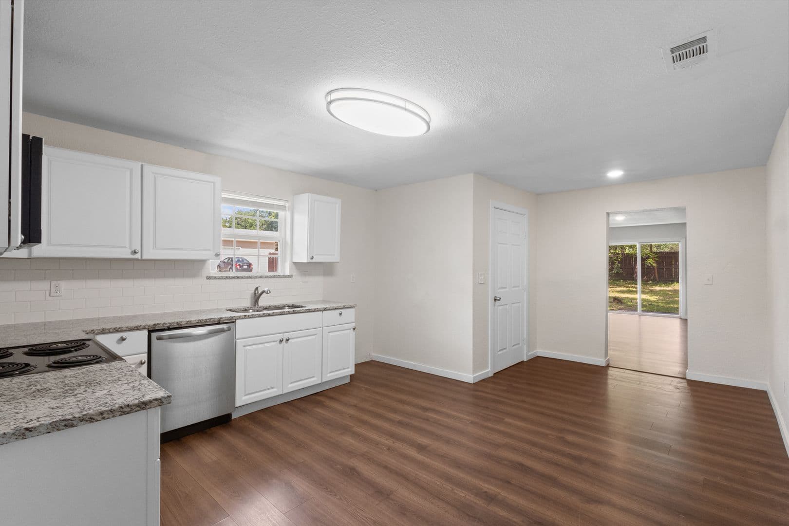 Denison House: 431 W Texas St.