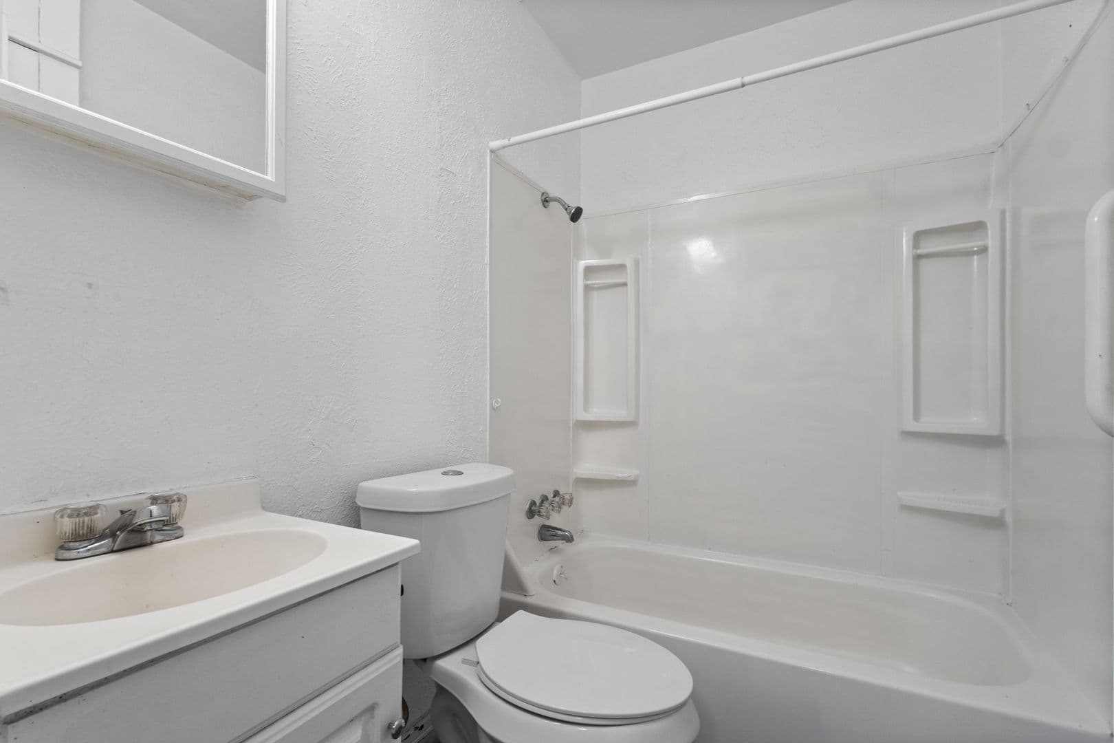 Grand Prairie House: 838 Dalworth St.