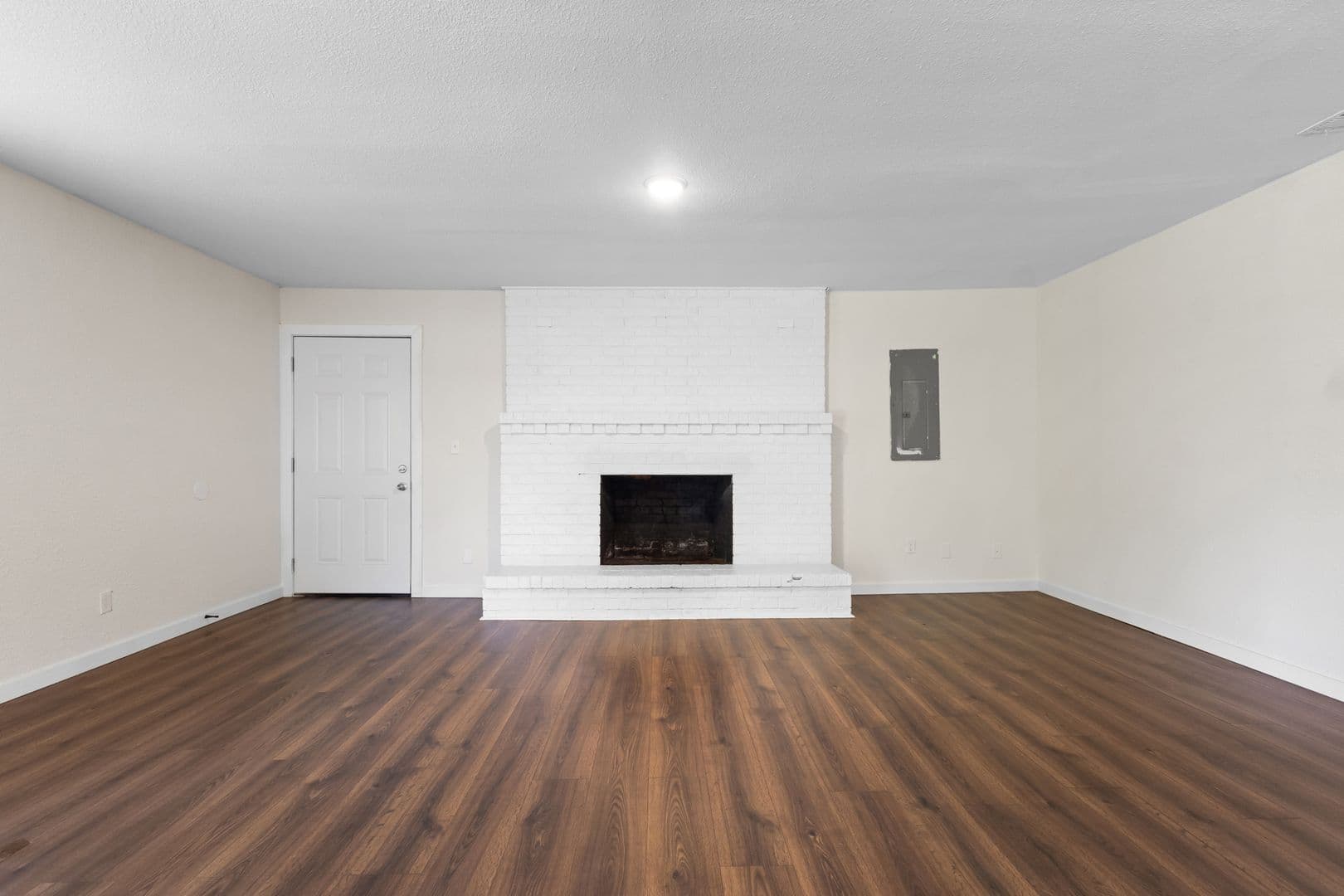 Denison House: 431 W Texas St.