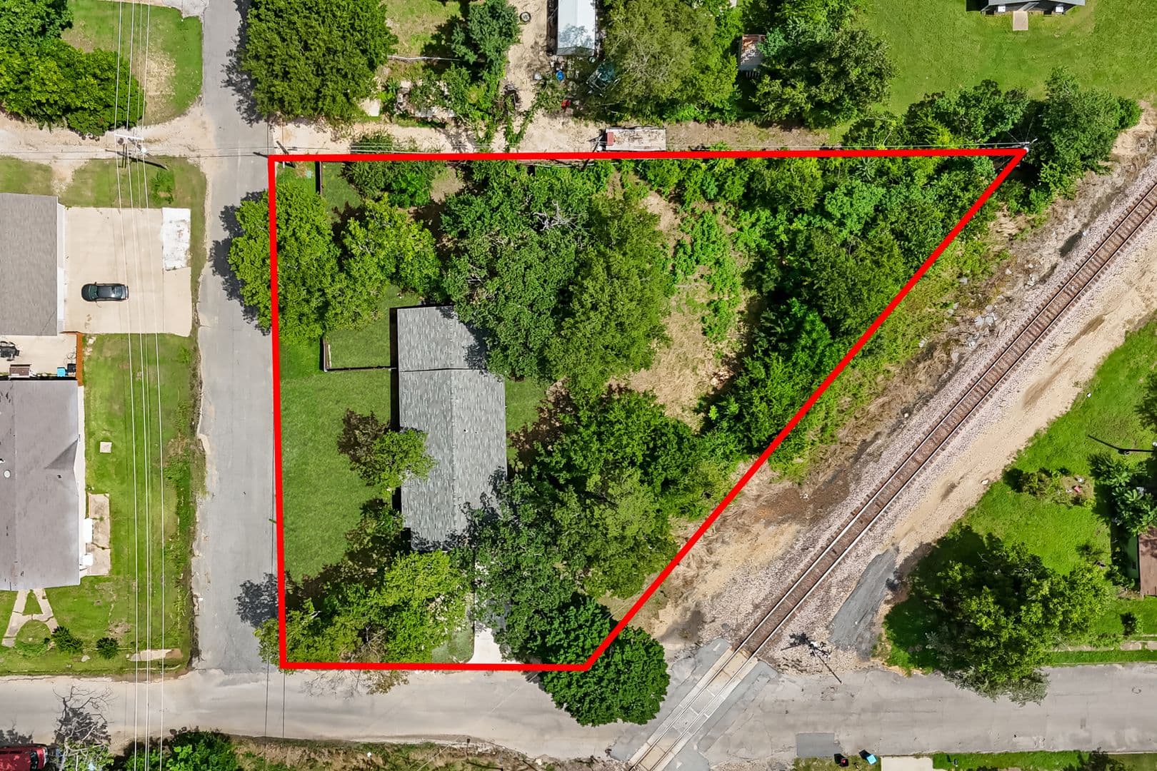 Denison House: 431 W Texas St.