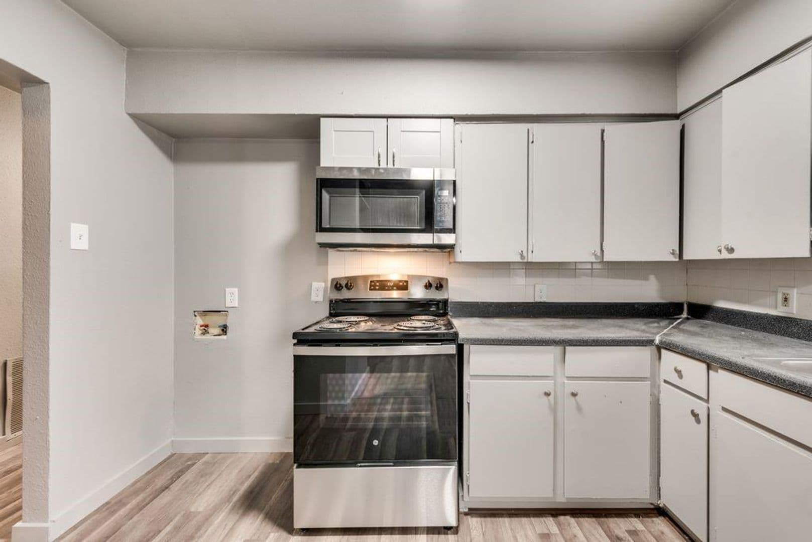 Dallas House: 4414 Cinda Ree Ln