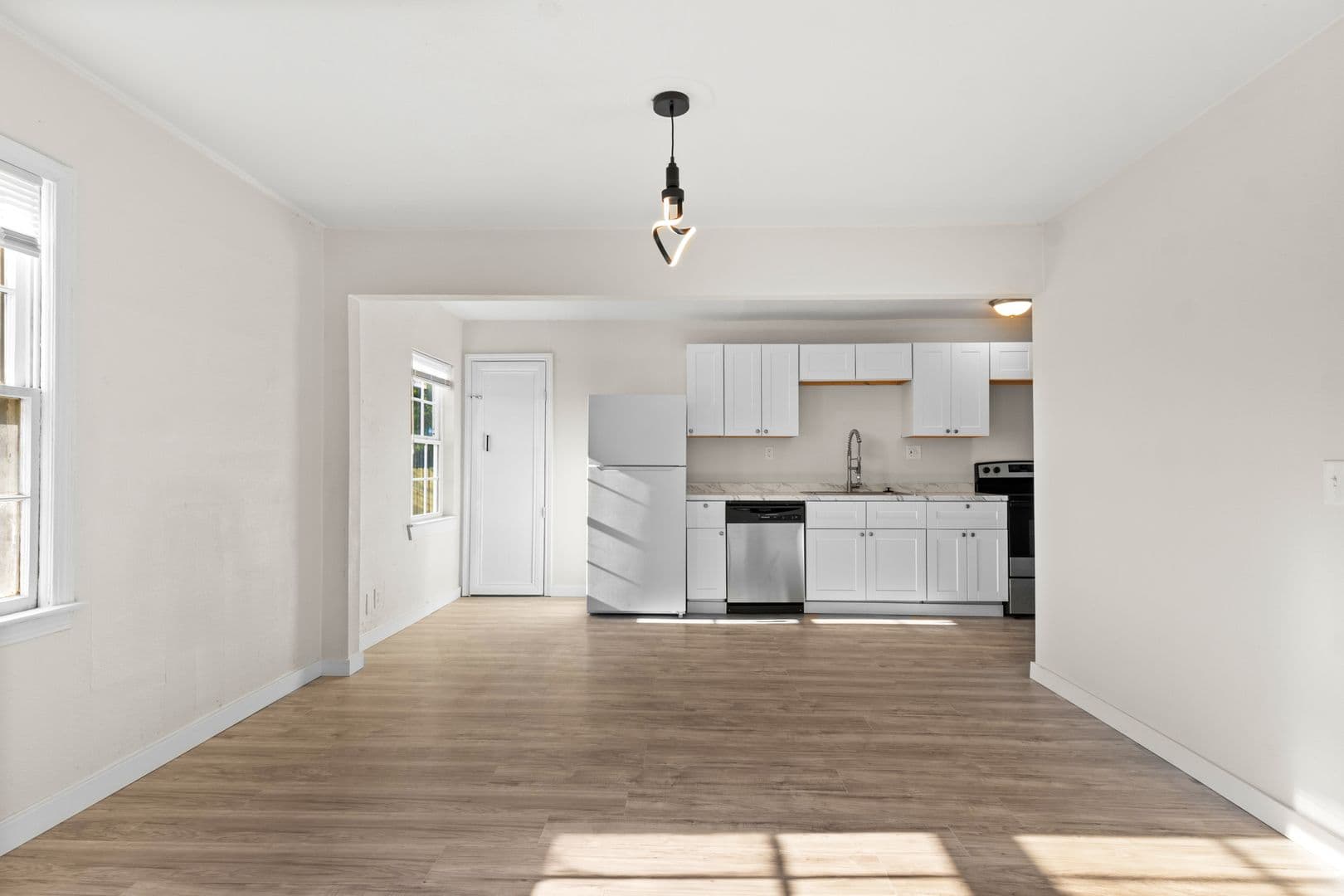 Grand Prairie House: 838 Dalworth St.
