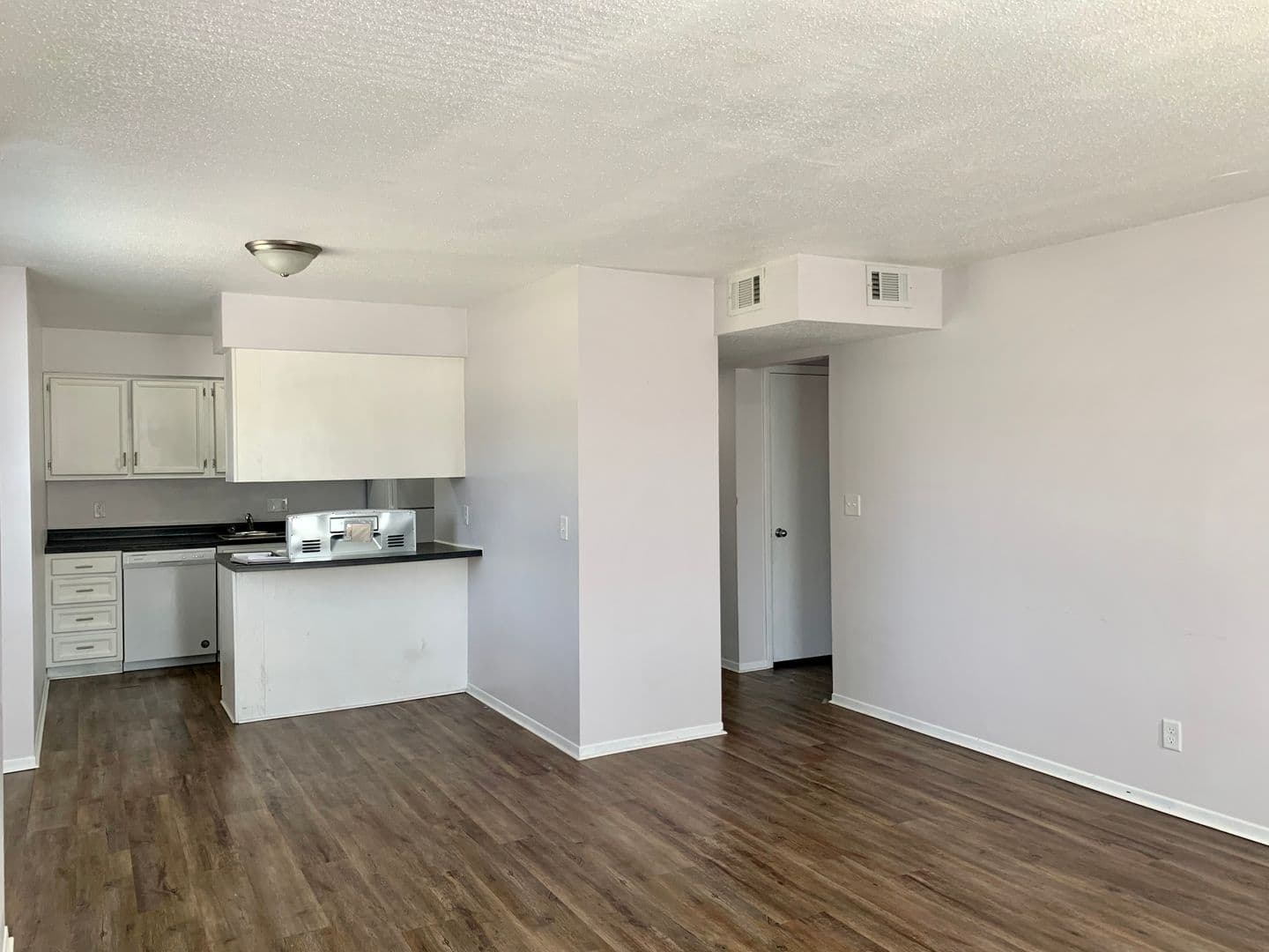 Ankeny Apartment: 1713 NW Pine Road