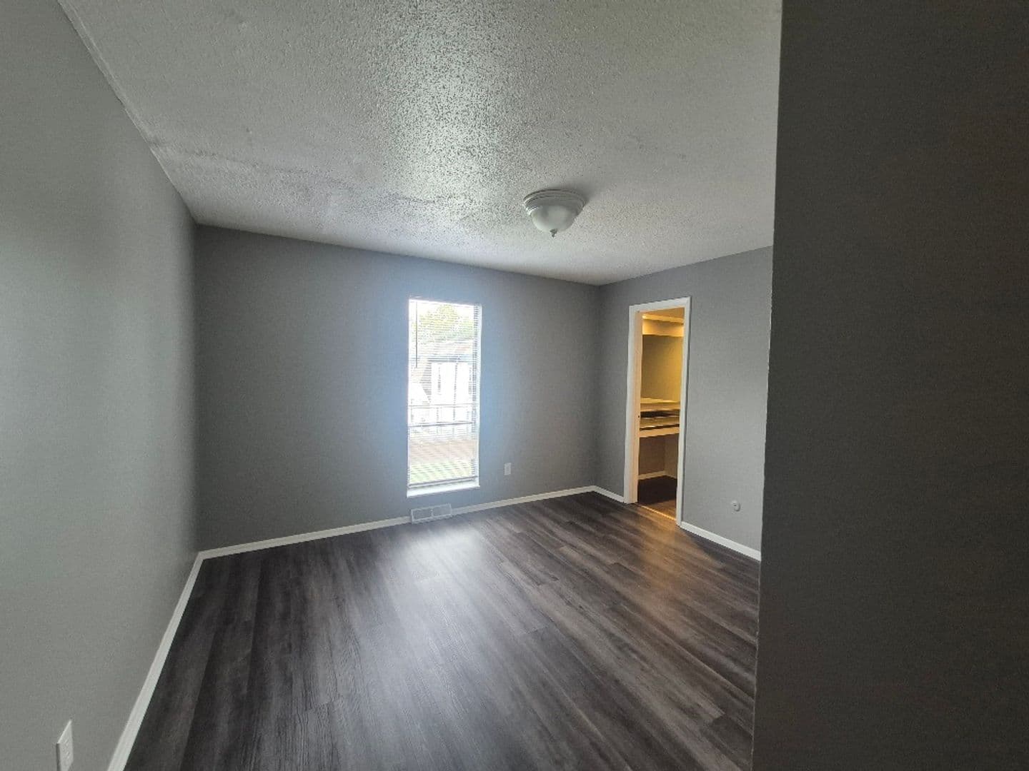 Independence Apartment: 3926 s Redwood Dr