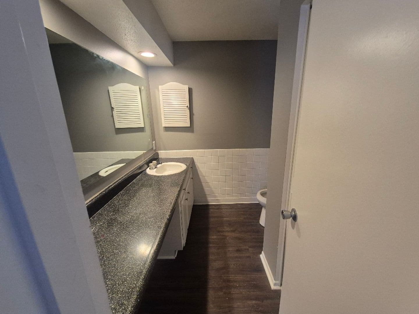 Independence Apartment: 3926 s Redwood Dr
