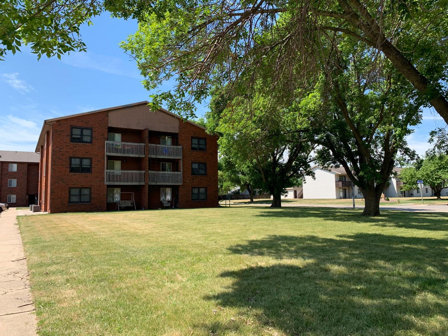 Ankeny Apartment: 1713 NW Pine Road