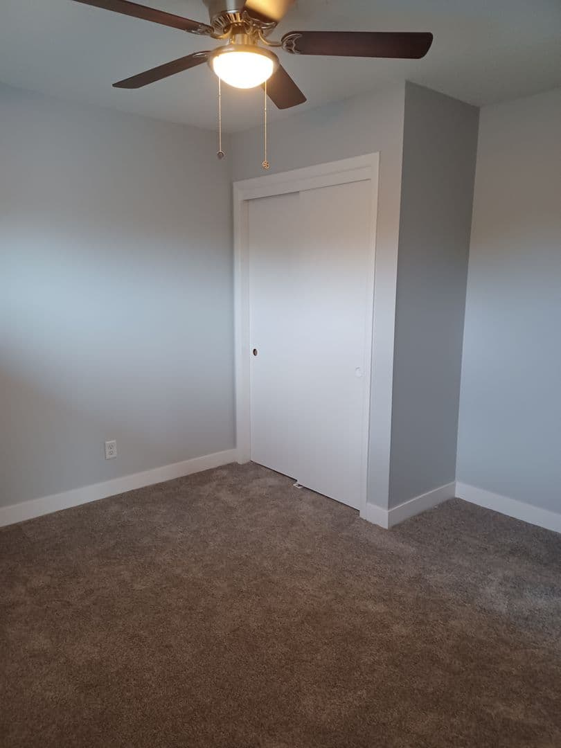 Ankeny Apartment: 1713 NW Pine Road