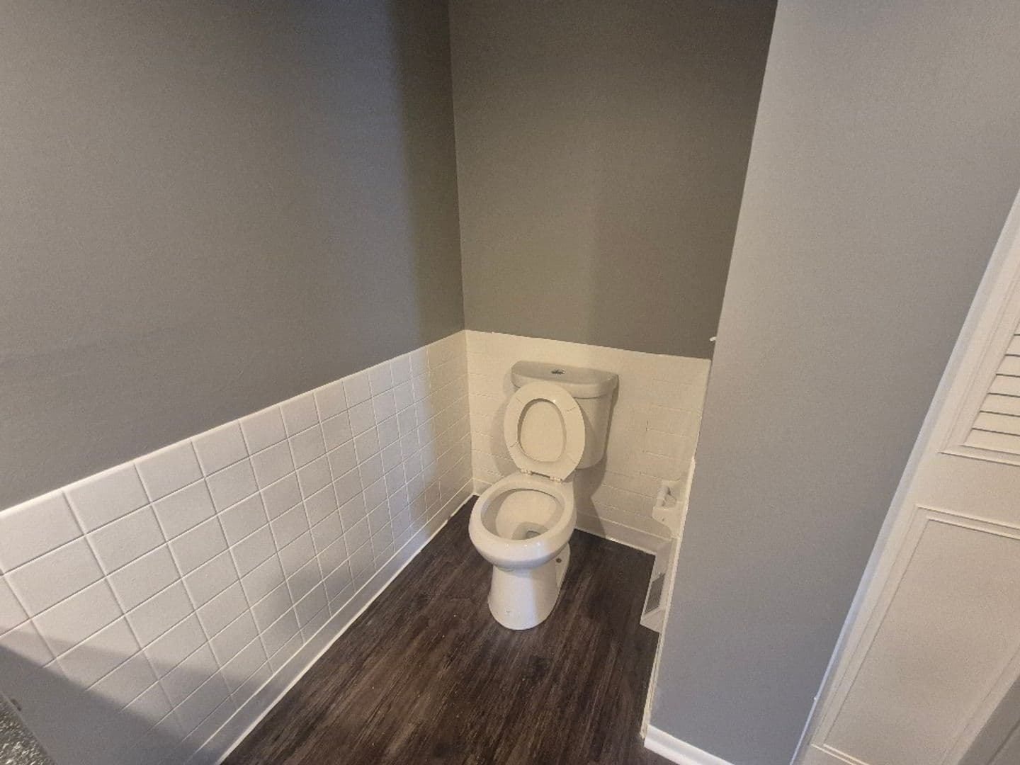 Independence Apartment: 3926 s Redwood Dr