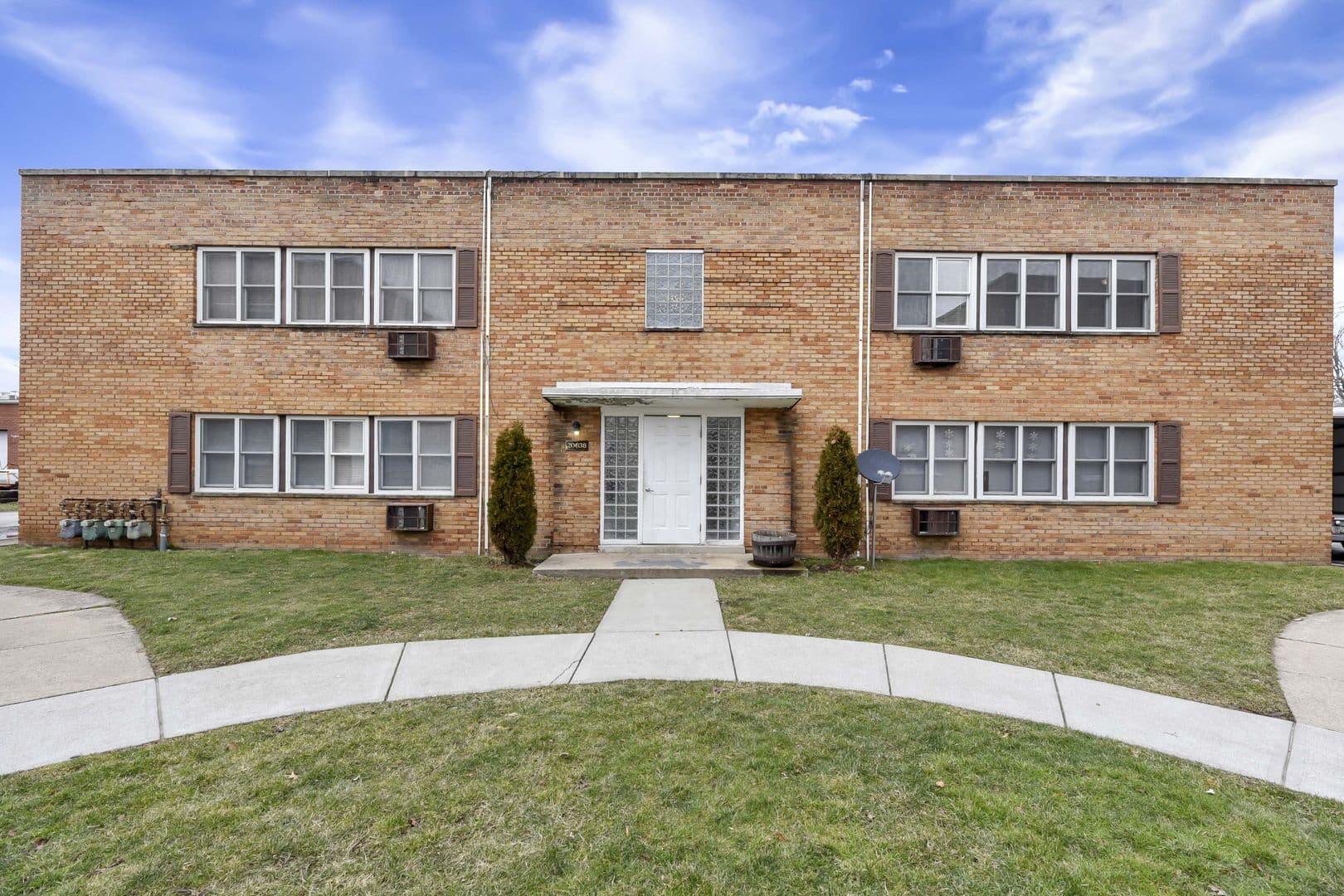 Fairview Park Apartment: 20648 Lorain Road