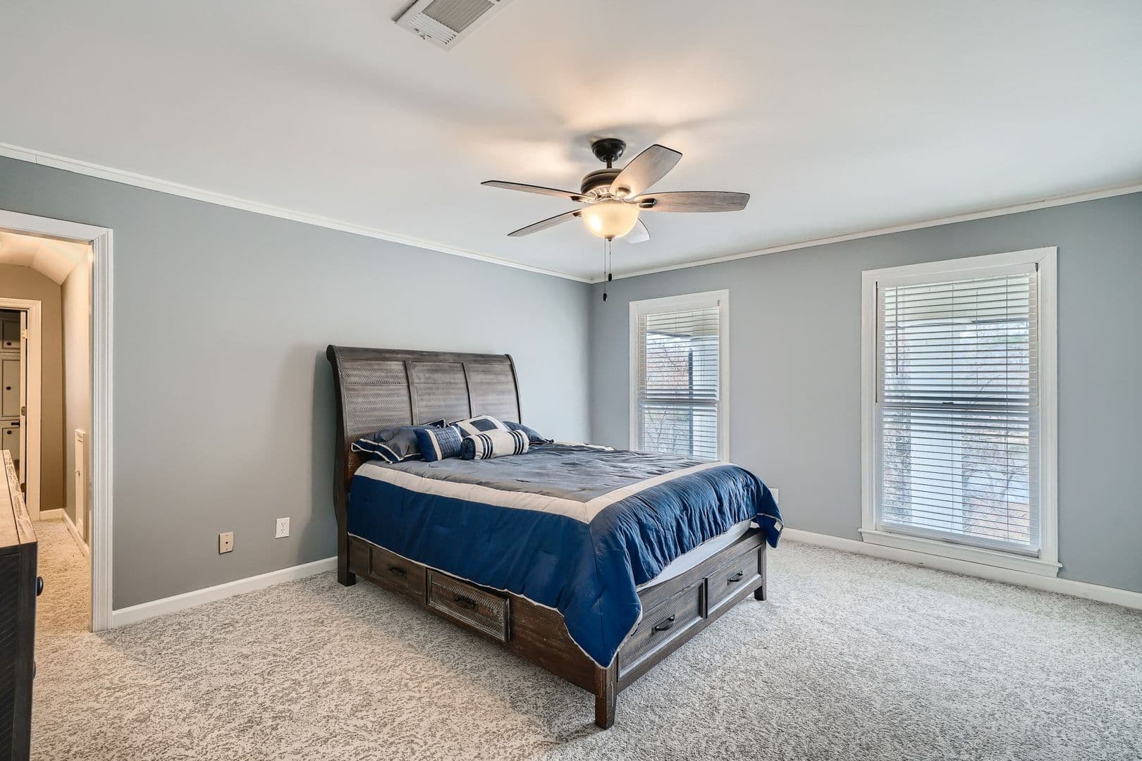 Atlanta House: 425 Ferry Lndg