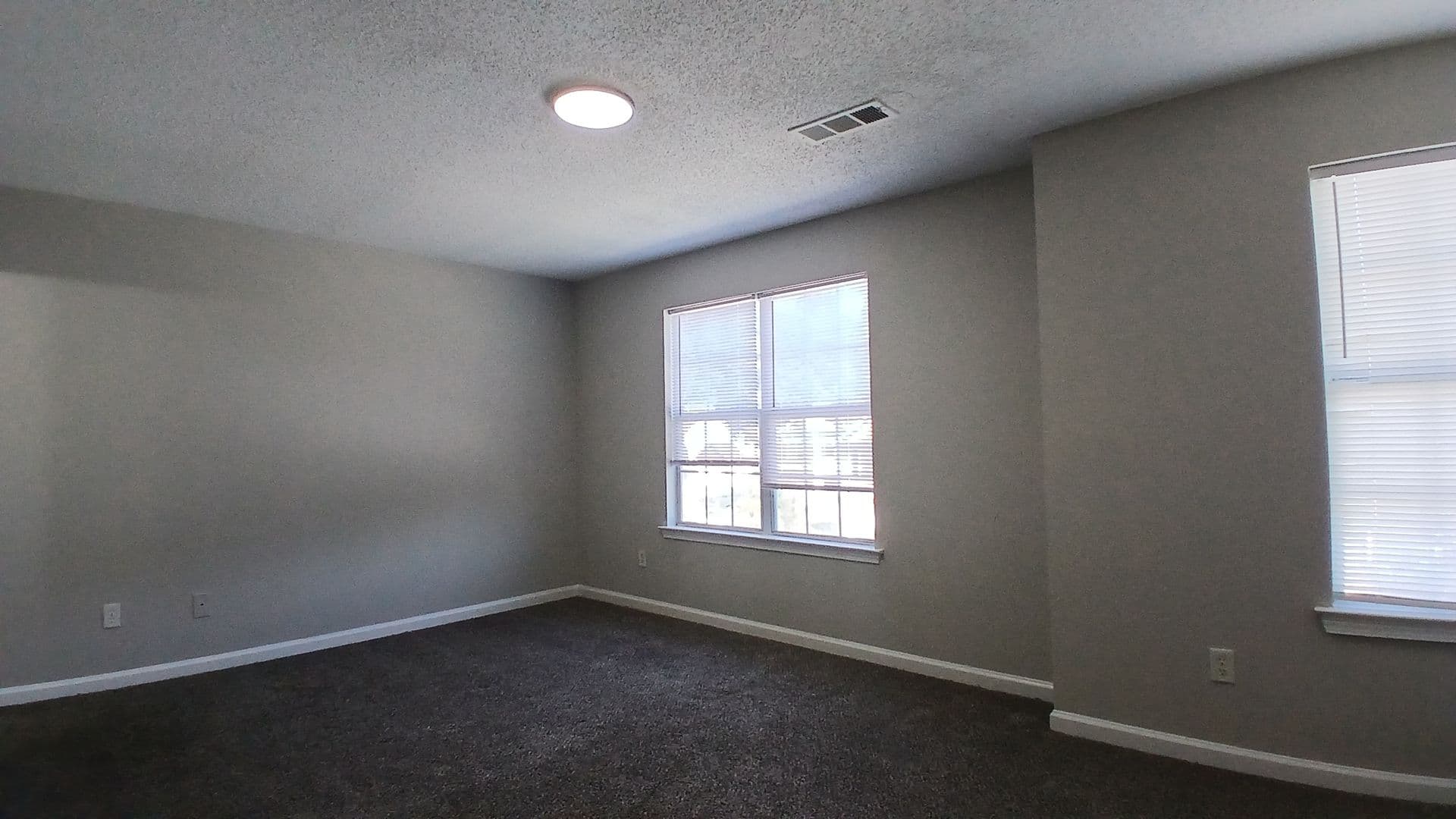 Union City House: 7900 Four Oaks Court