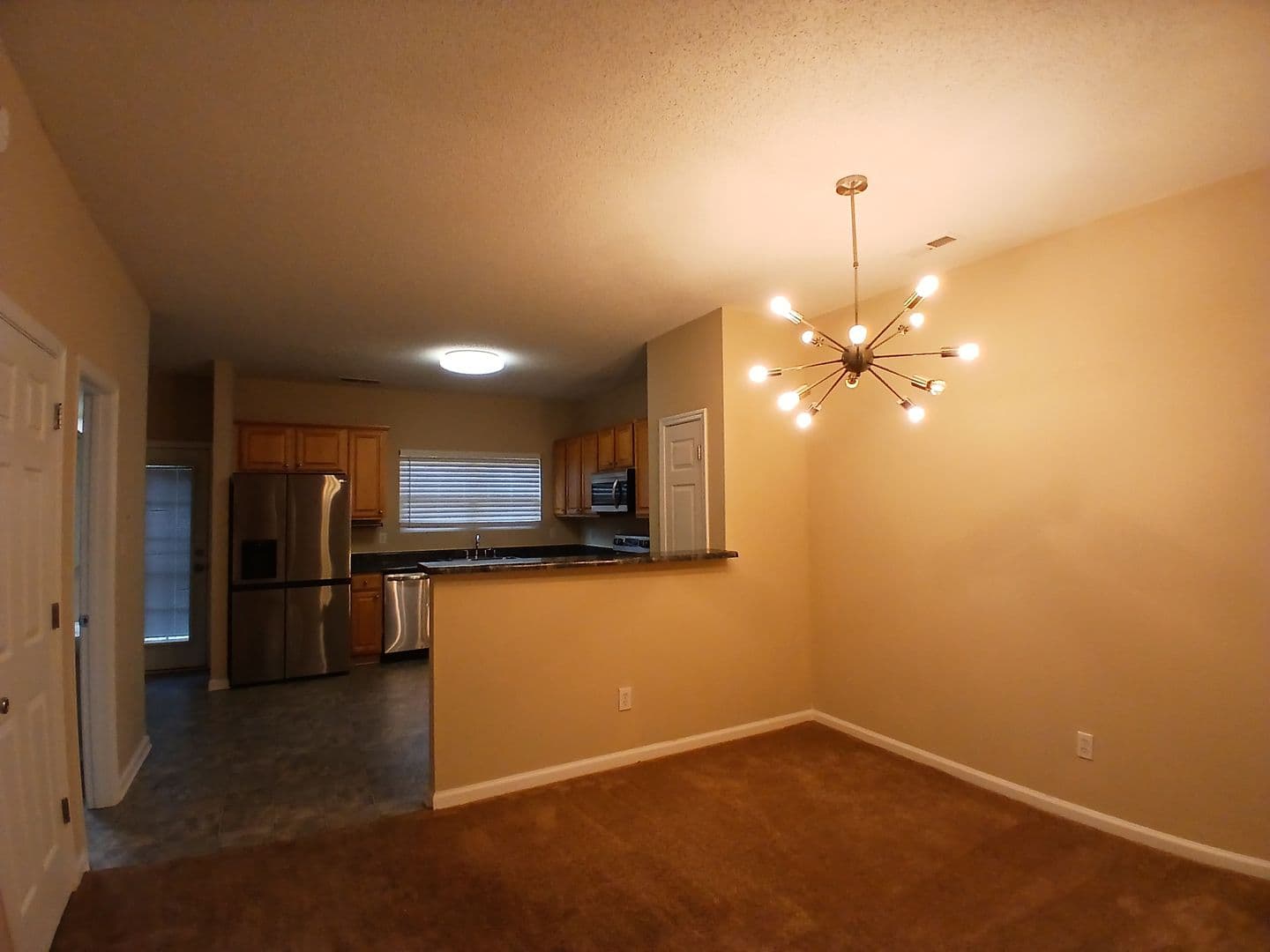 Hampton House: 1742 Fielding Way