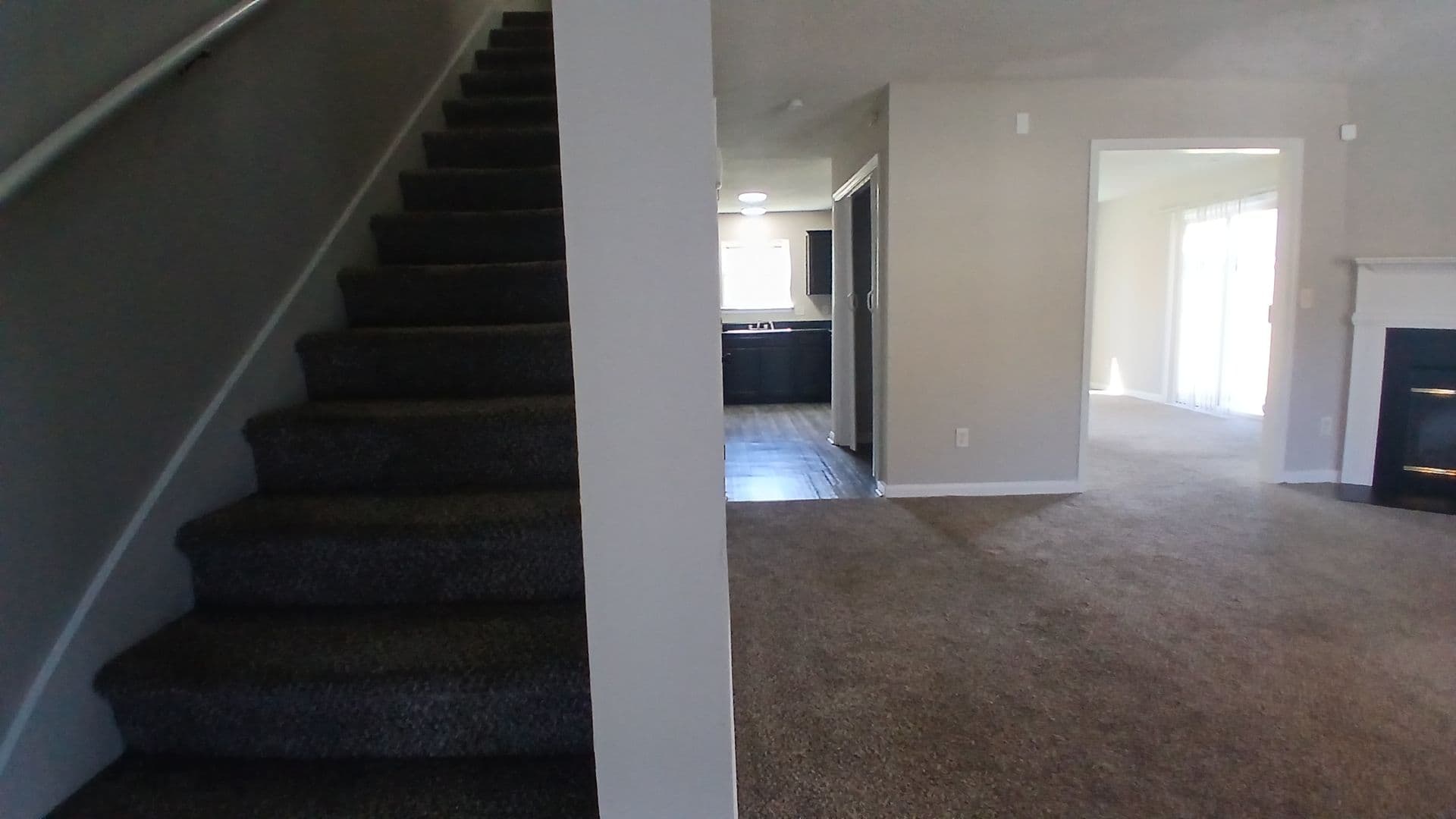 Union City House: 7900 Four Oaks Court