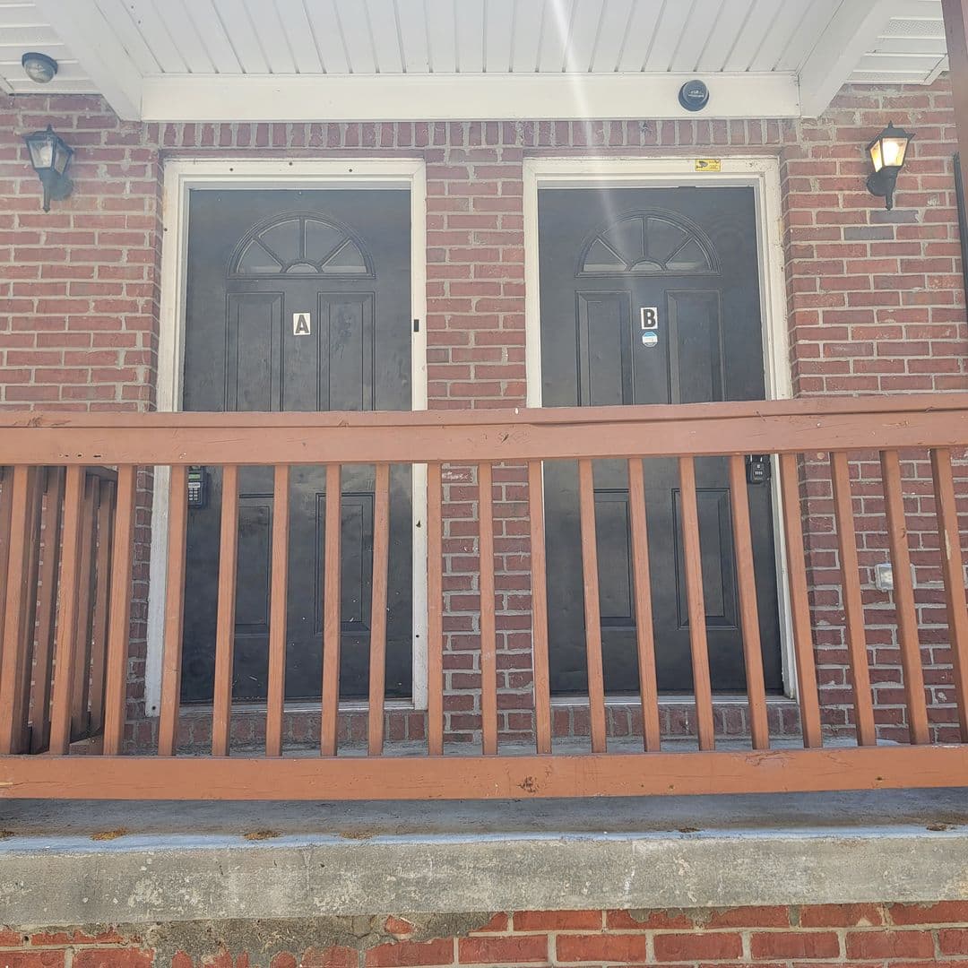 Atlanta Townhome: 988 Sims Ave,  - Unit A