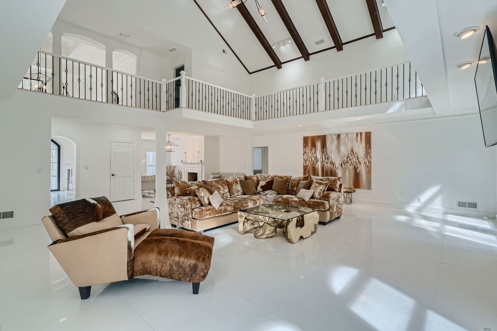 Atlanta House: 425 Ferry Lndg